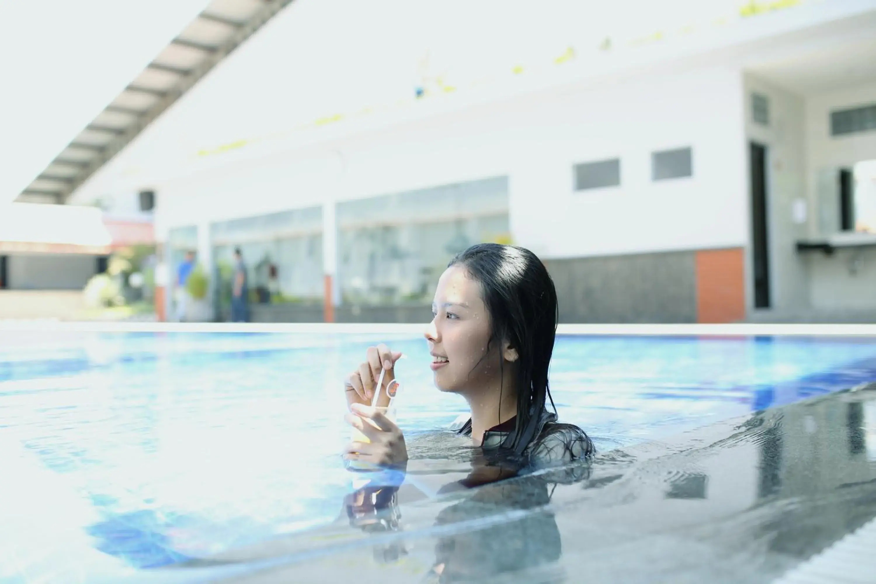 Swimming Pool in Aria Gajayana Hotel