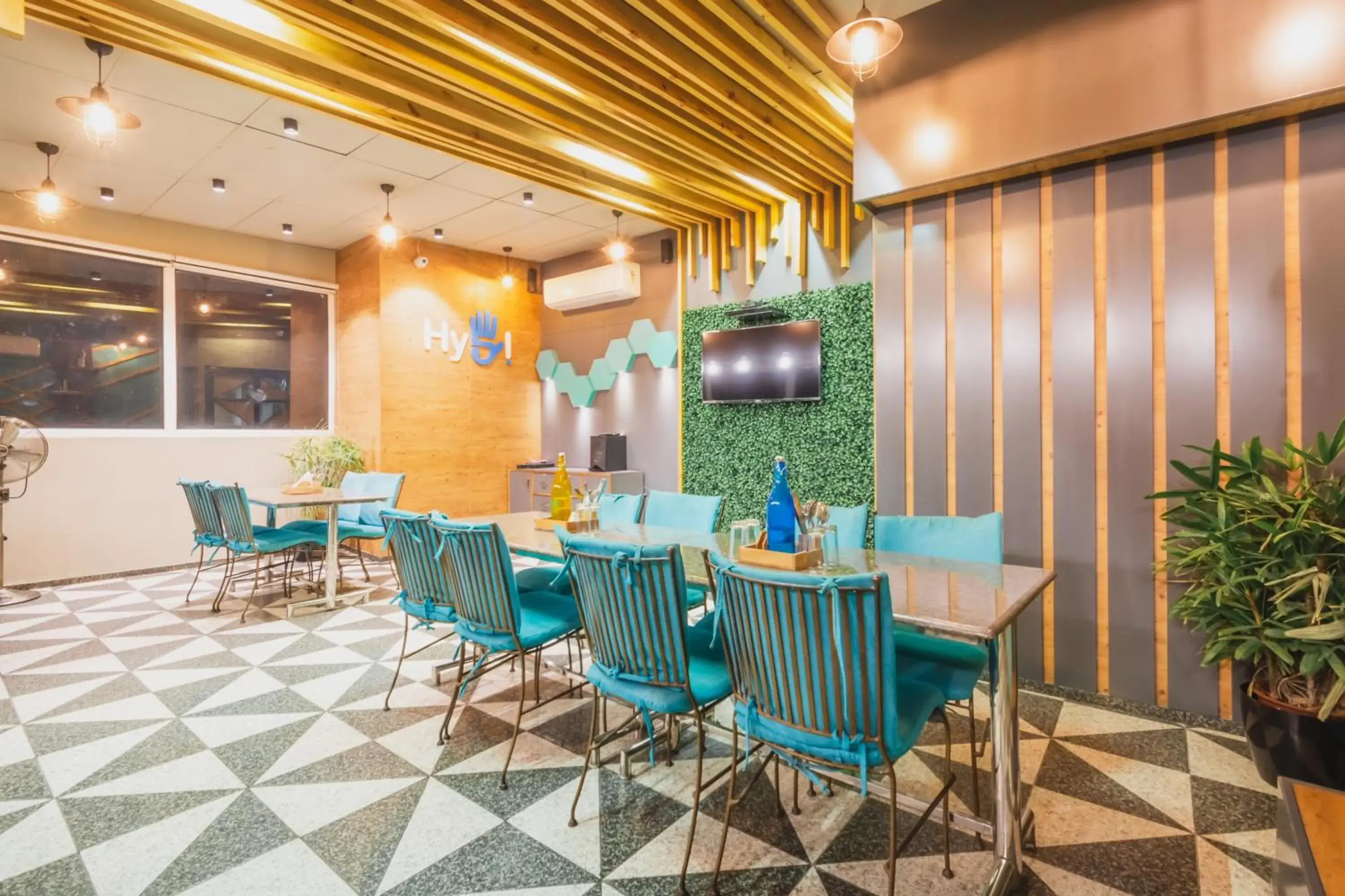 Restaurant/places to eat in Hotel Sunday Inn Restaurant/places to eat in Hotel Sunday Inn