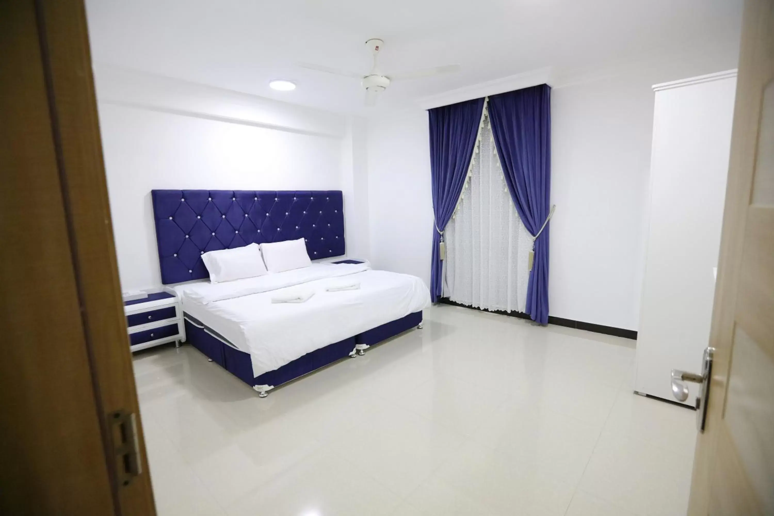 Bed in Al Rayyan Hotel Apartments Muscat