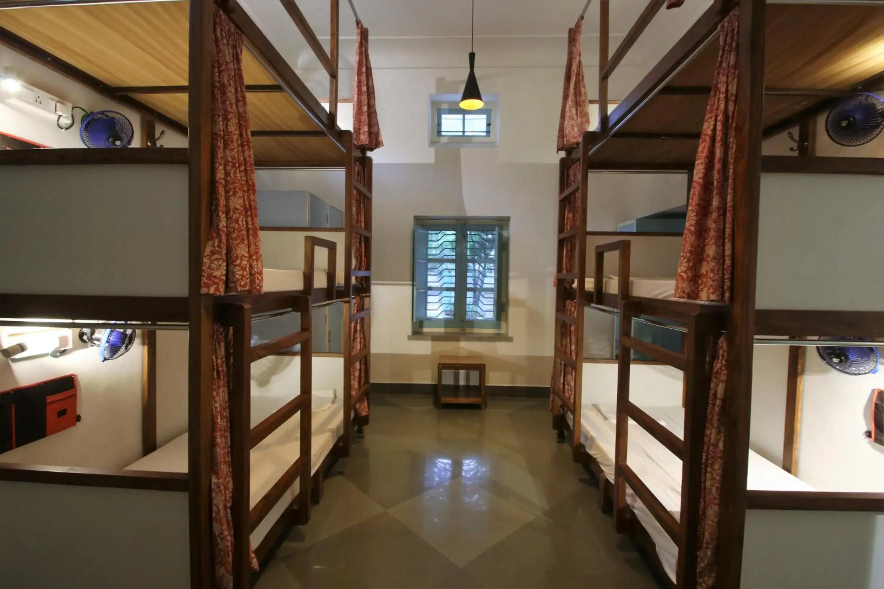 Photo of the whole room, Bunk Bed in Jaipur Jantar Hostel