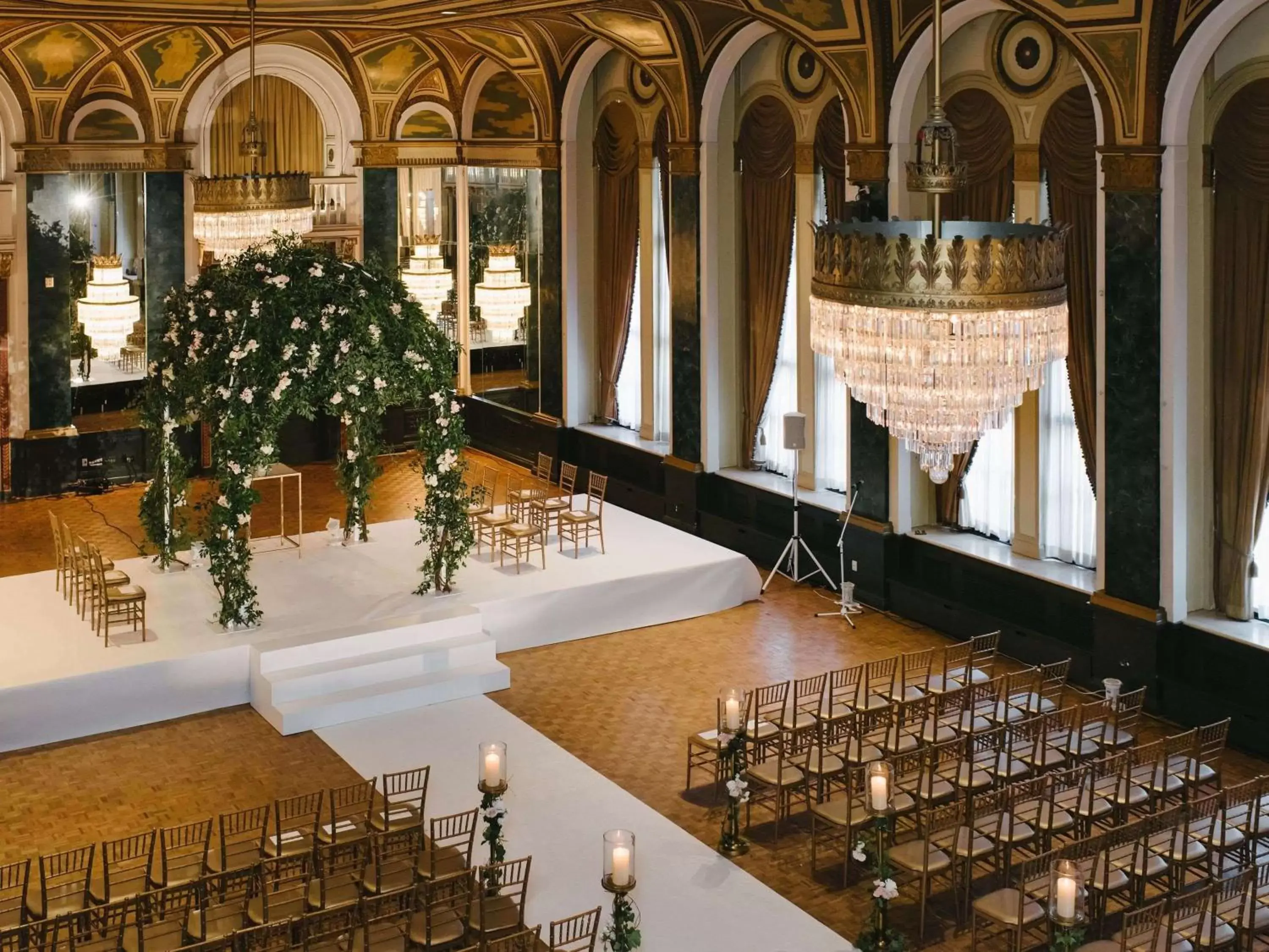 wedding in Fairmont Royal York Hotel