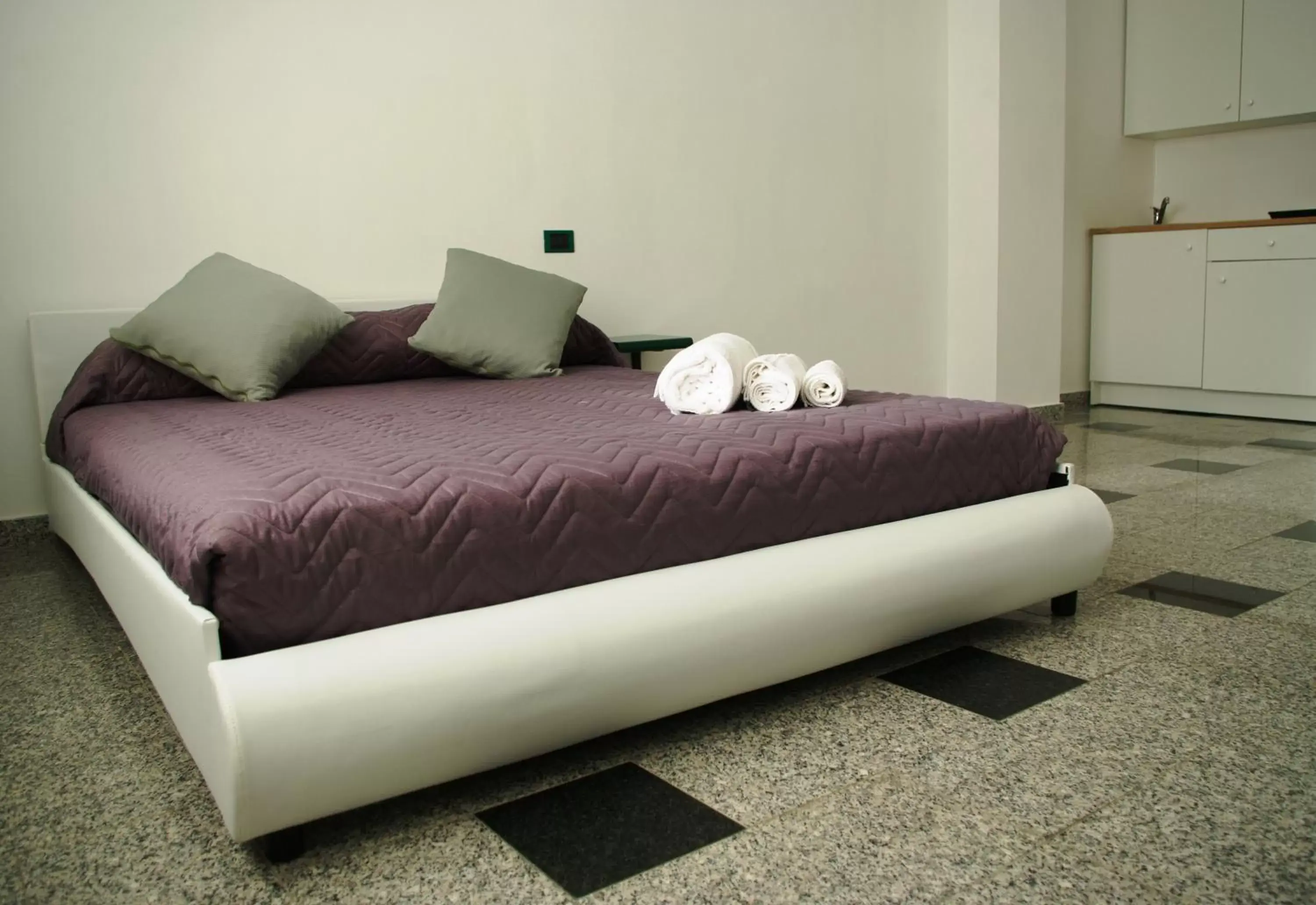 Bed in Business Home Piazza Cesare Battisti B&B Residence