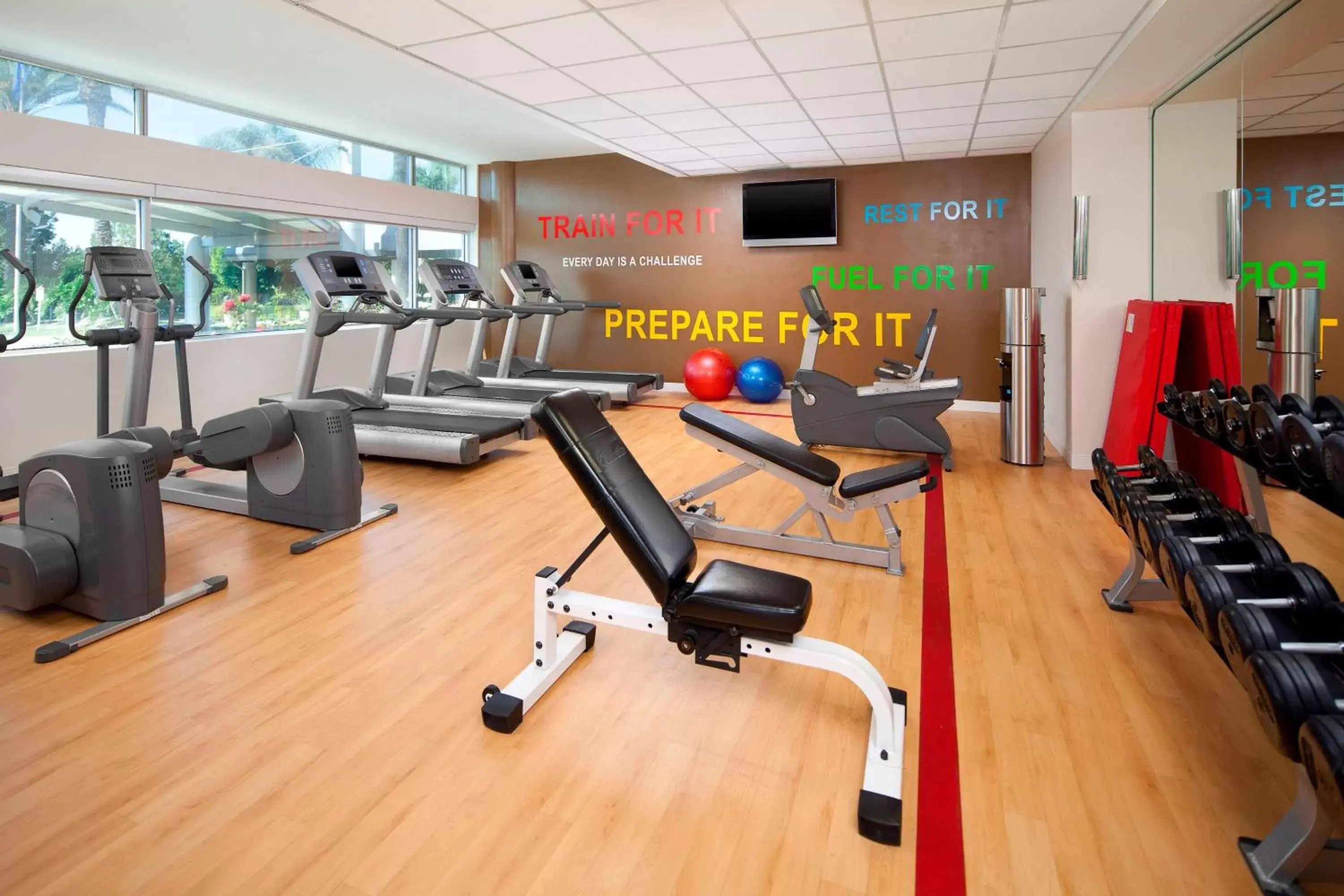 Fitness centre/facilities, Fitness Center/Facilities in Sheraton Ontario Airport Hotel