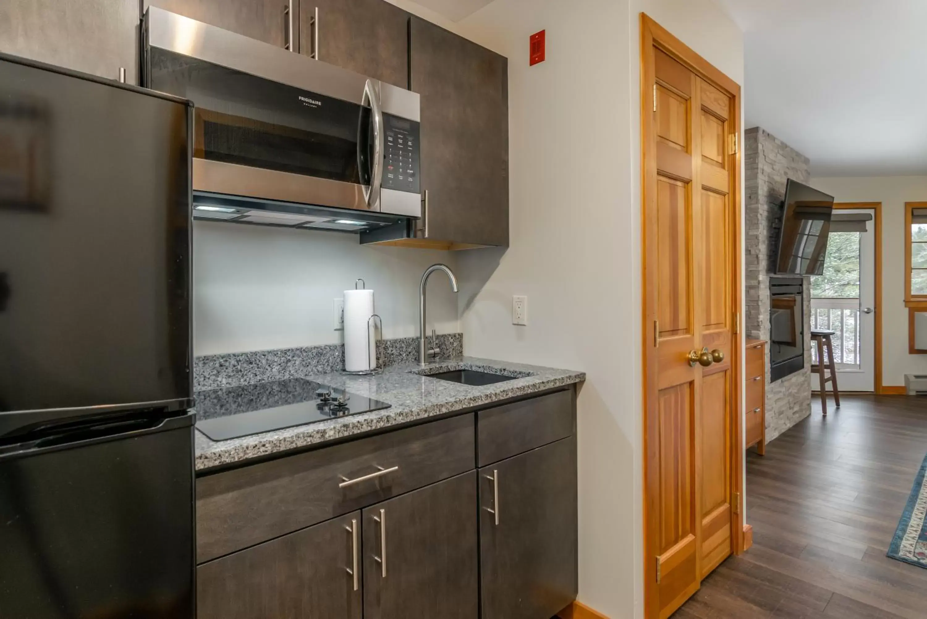 Kitchen/Kitchenette in Grey Fox Inn