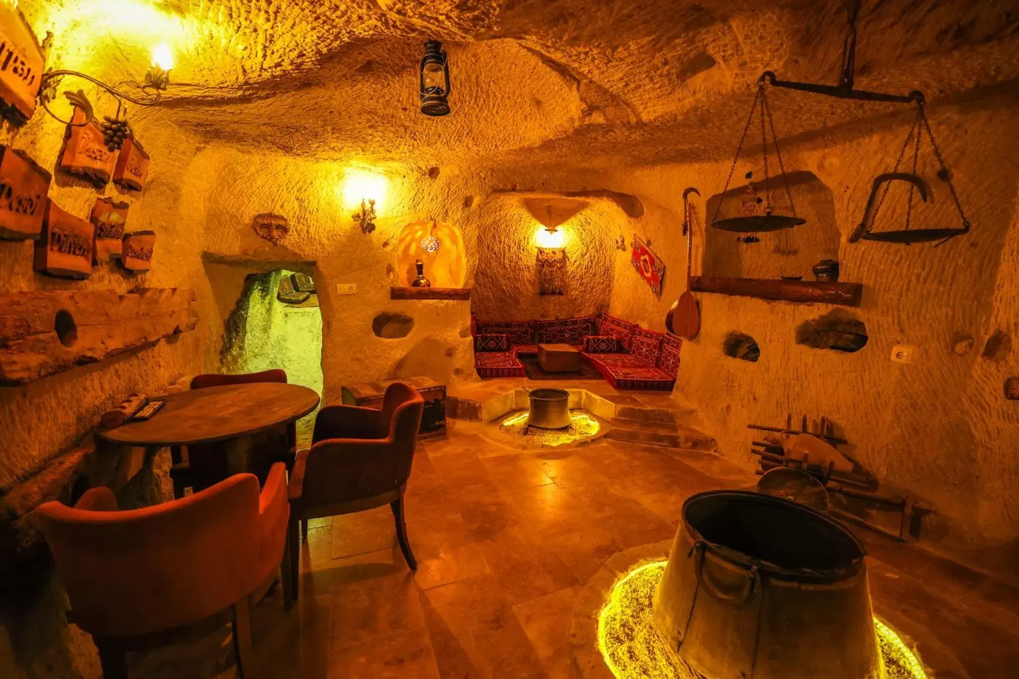 Property building in Cappadocia Nar Cave House & Hot Swimming Pool