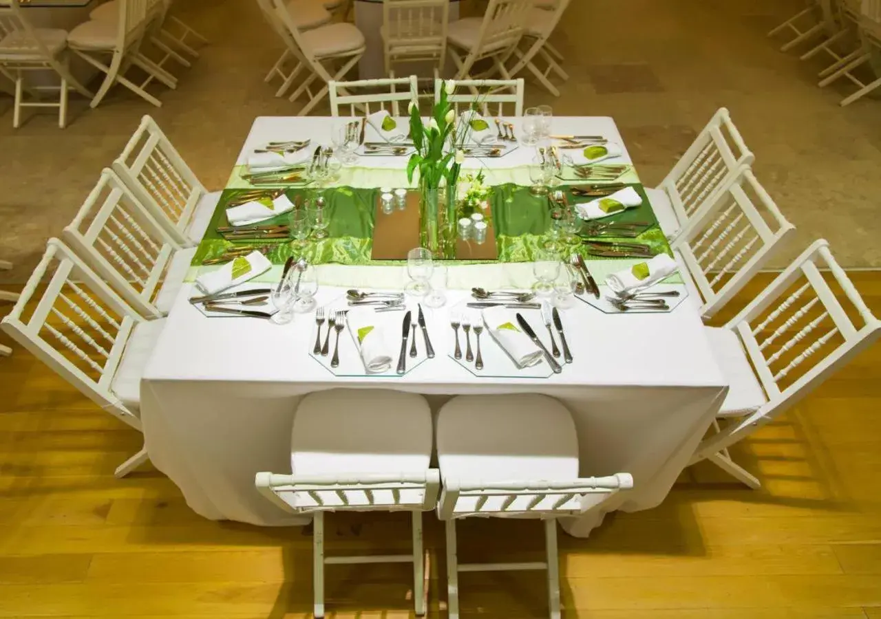 Banquet/Function facilities, Restaurant/Places to Eat in INATEL Caparica
