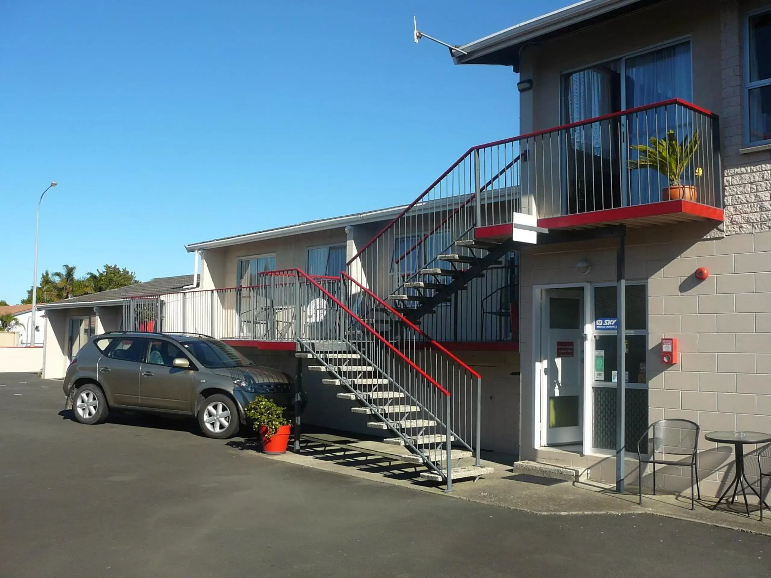 Balcony/Terrace, Property Building in Tourist Court Motel