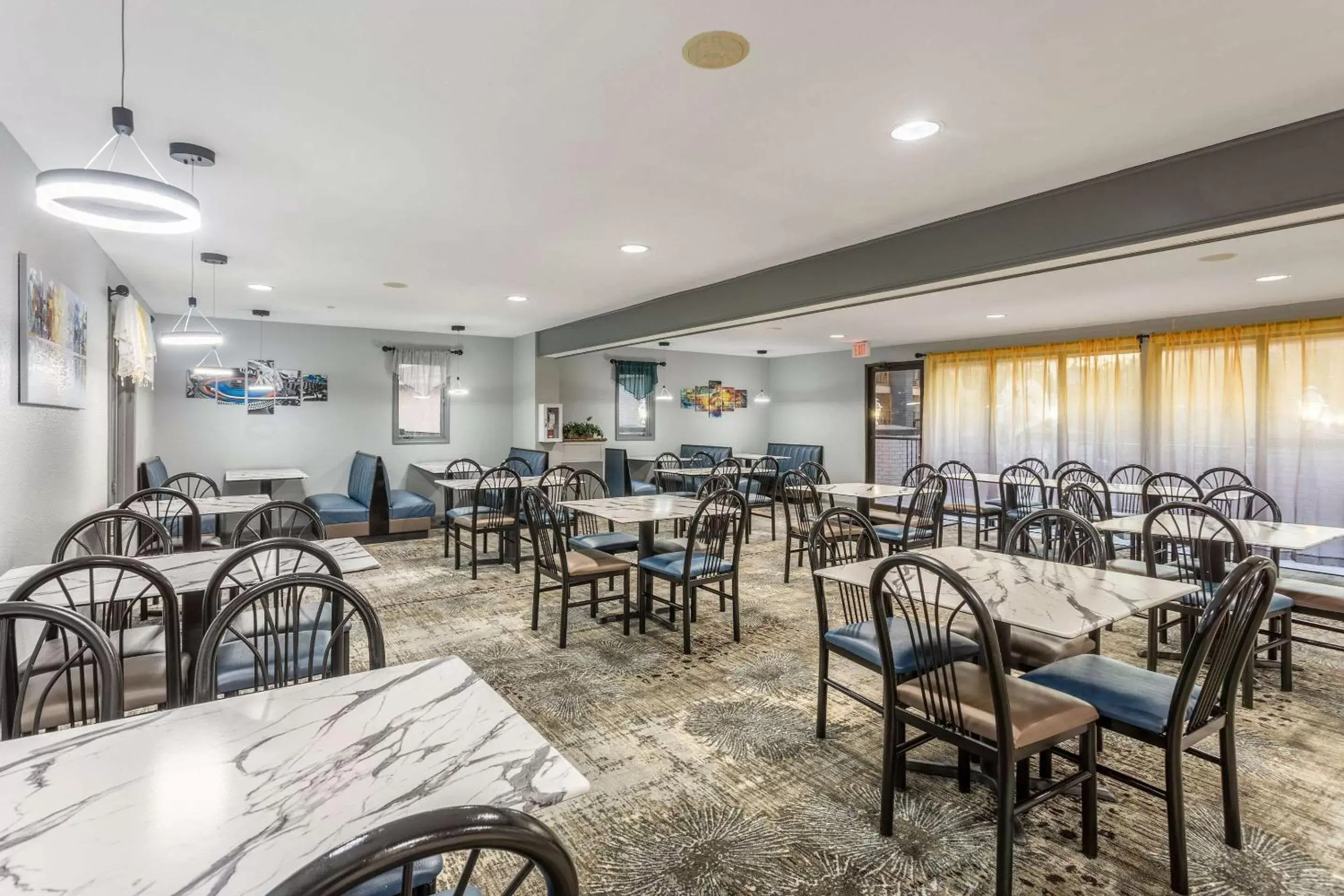 Restaurant/places to eat in Quality Inn Branson On the Strip Restaurant/places to eat in Quality Inn Branson On the Strip