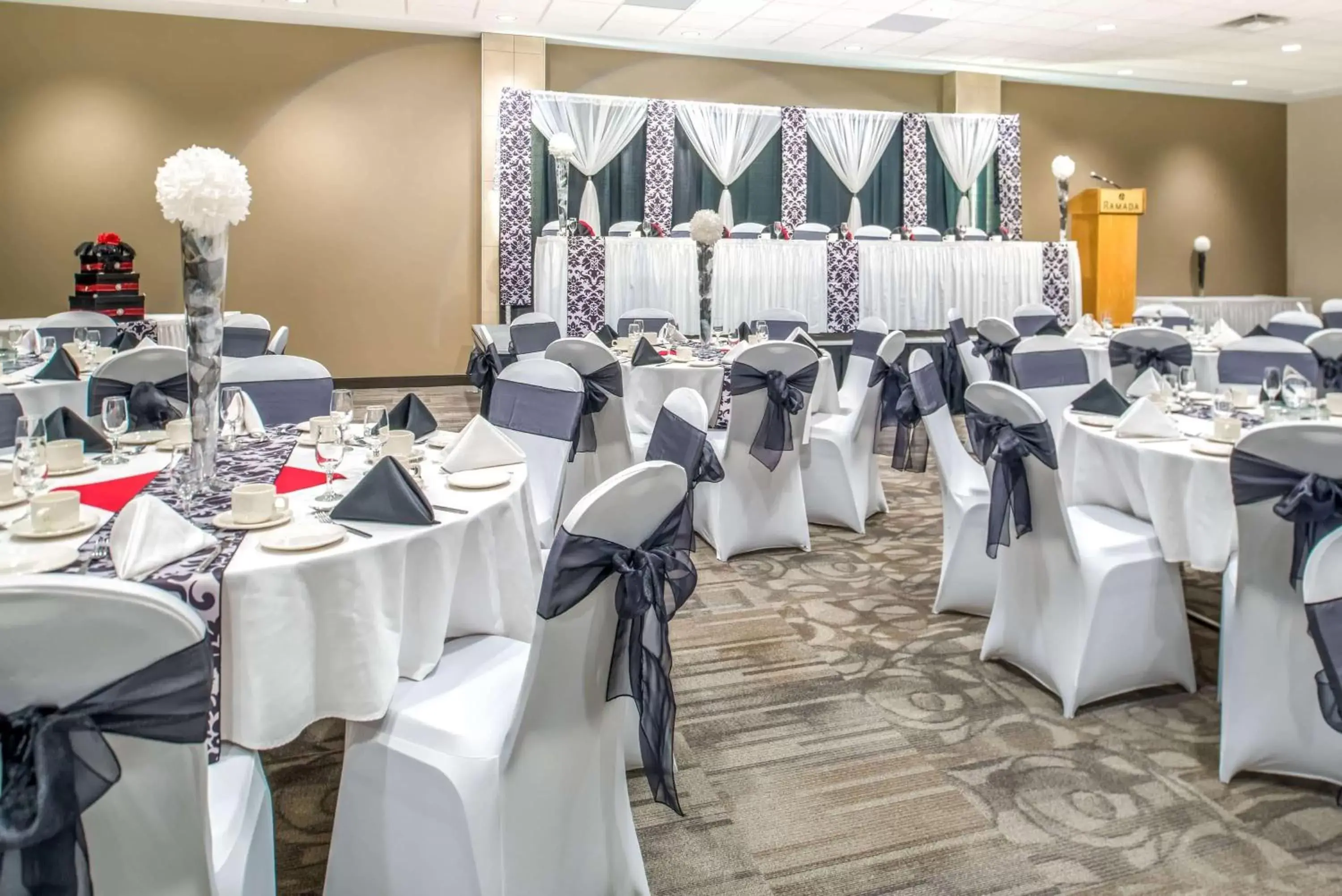 On site, Banquet Facilities in Ramada by Wyndham Saskatoon