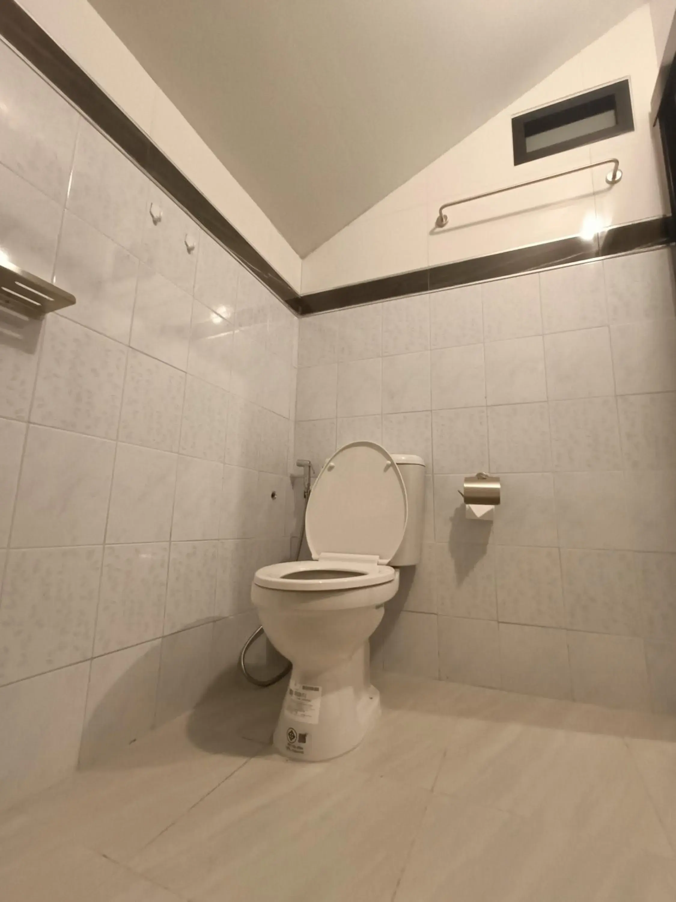 Toilet, Bathroom in Lanta Para hut