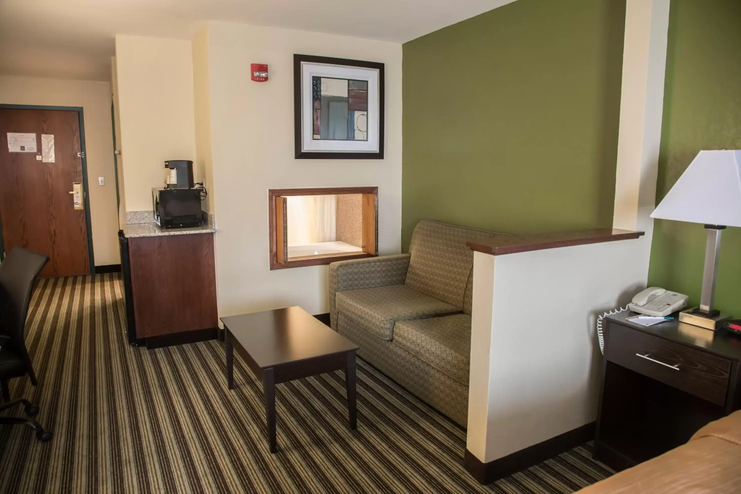 Seating Area in Quality Inn & Suites Loves Park near Rockford