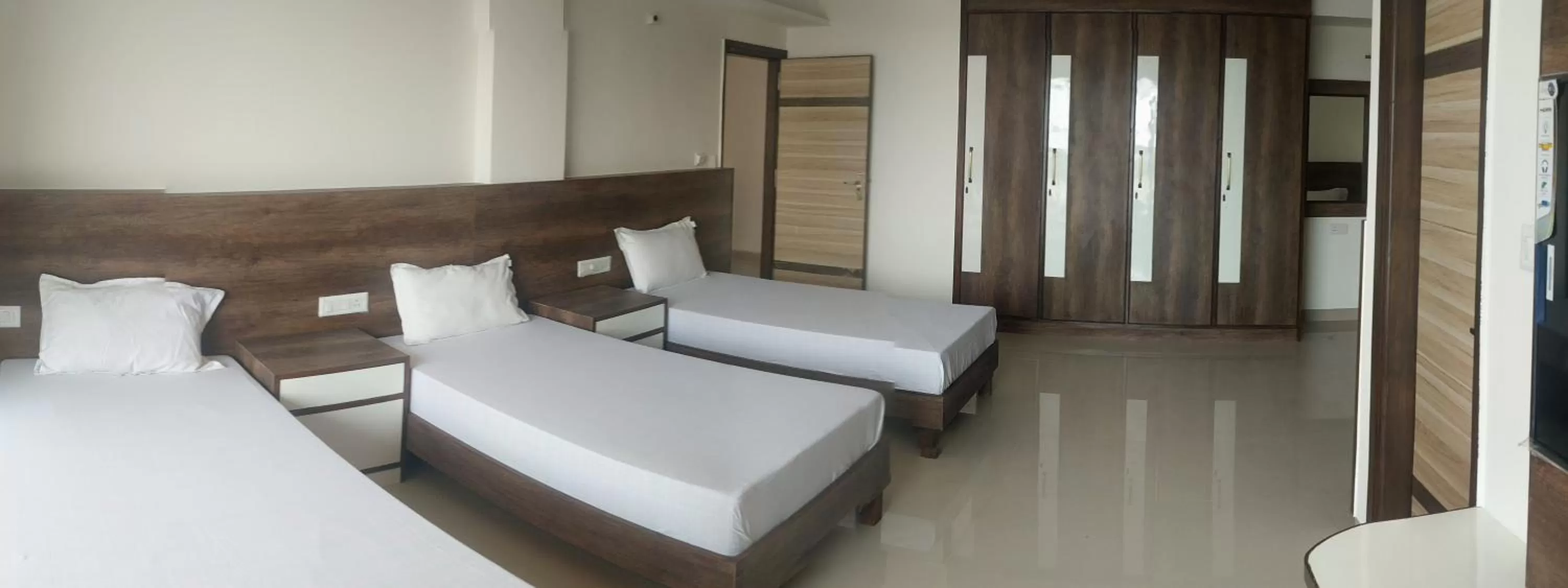 TV and multimedia, Bed in Pride Home