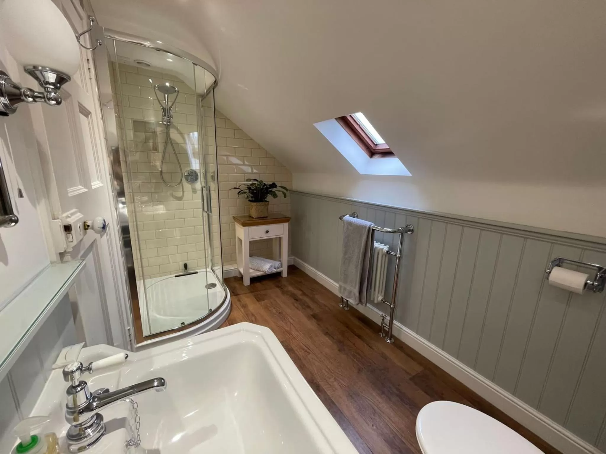 Bathroom in St Leonards Farmhouse