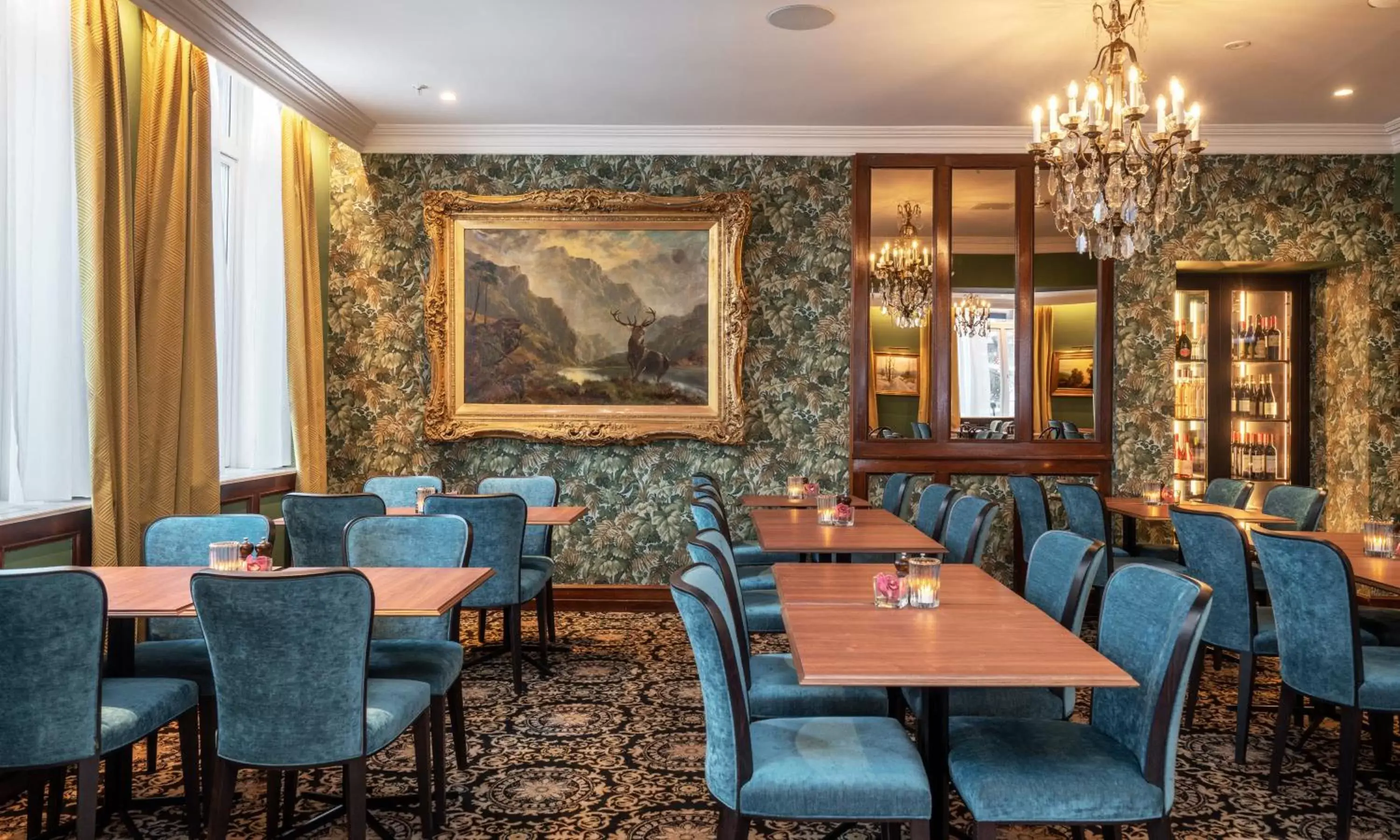 Restaurant/places to eat in Thon Hotel Høyers Restaurant/places to eat in Thon Hotel Høyers