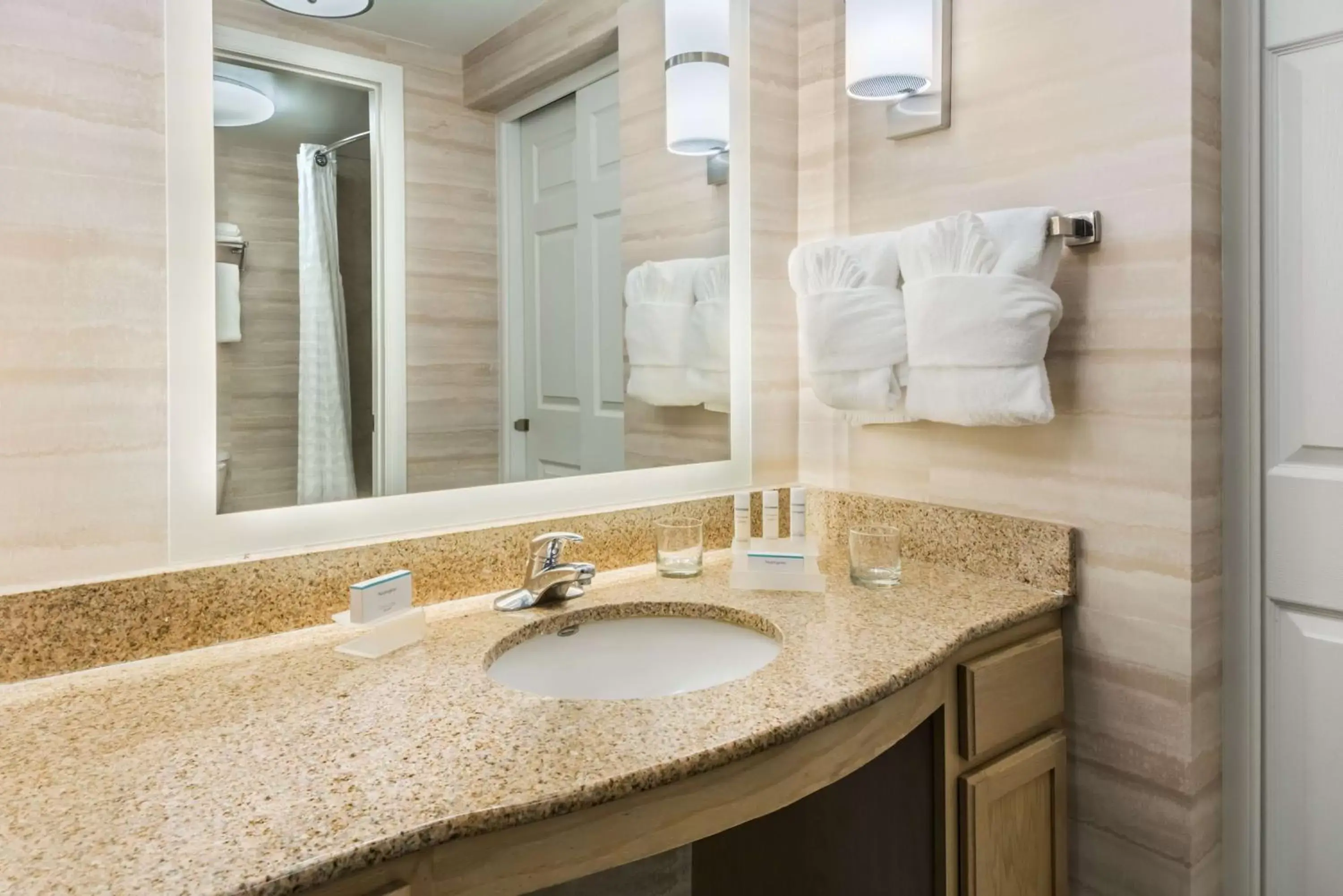 Bathroom in Homewood Suites by Hilton Orlando-Nearest to Universal Studios
