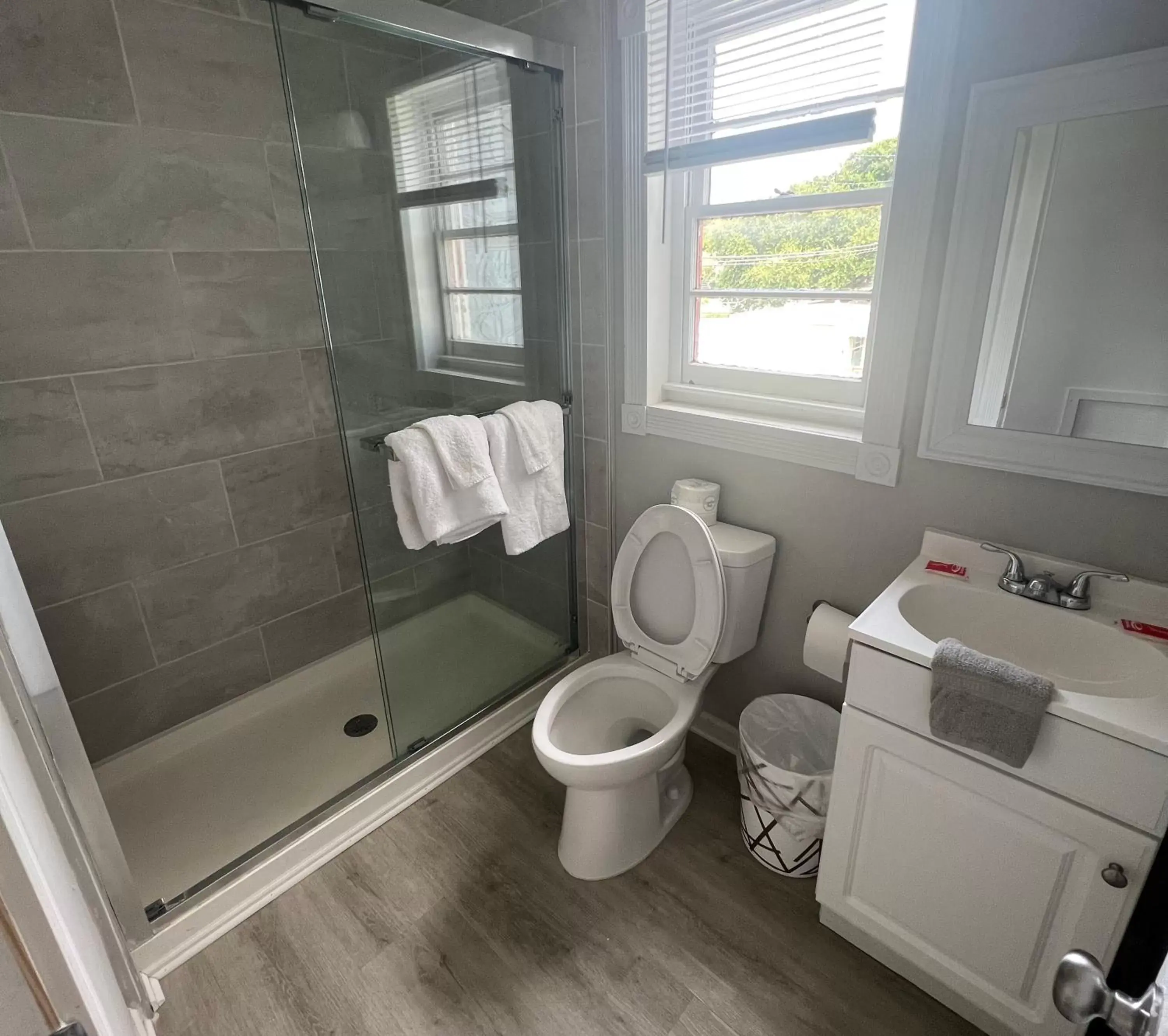 Bathroom in Salter Path Inn