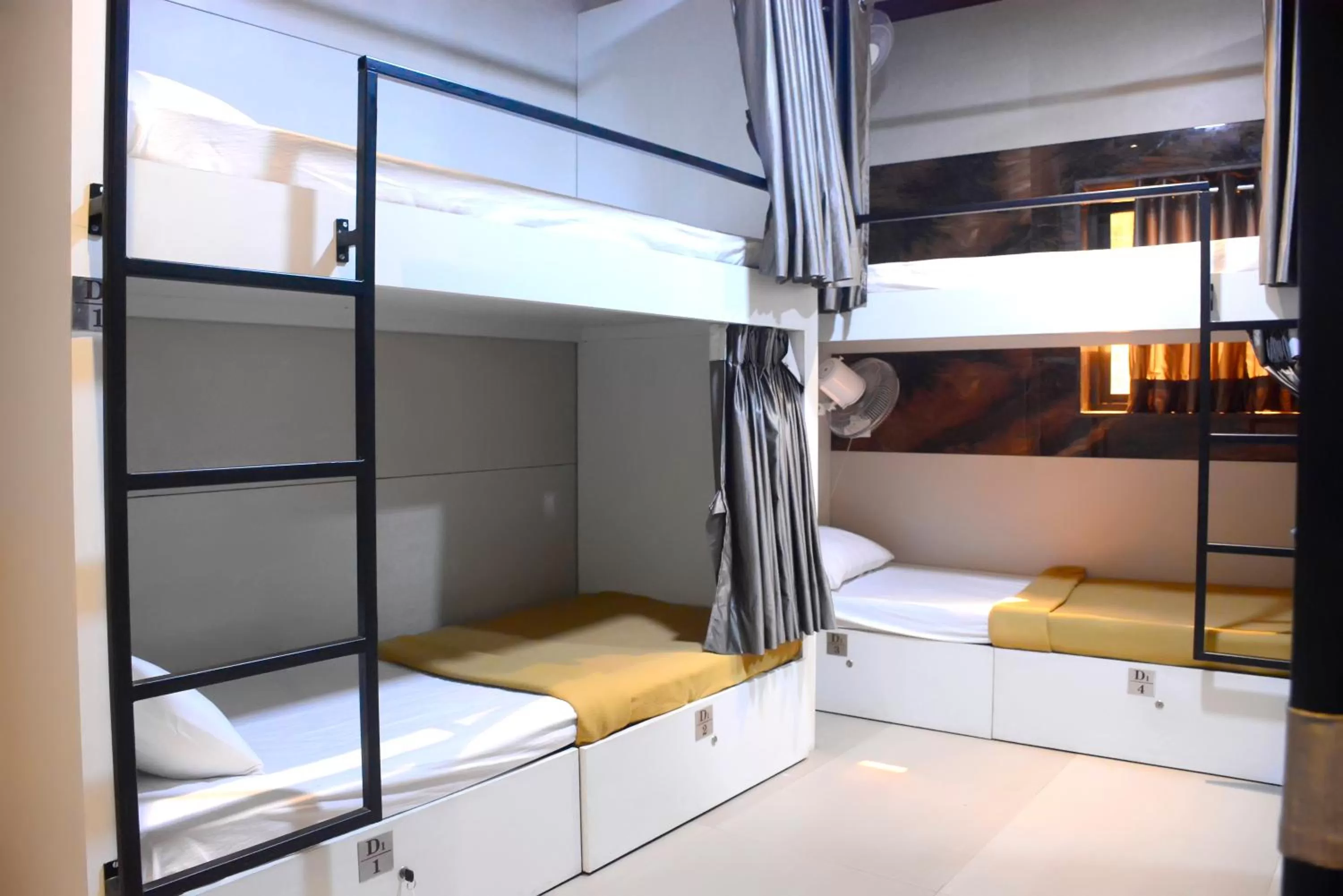 Bunk Bed in Hotel Prasad NX