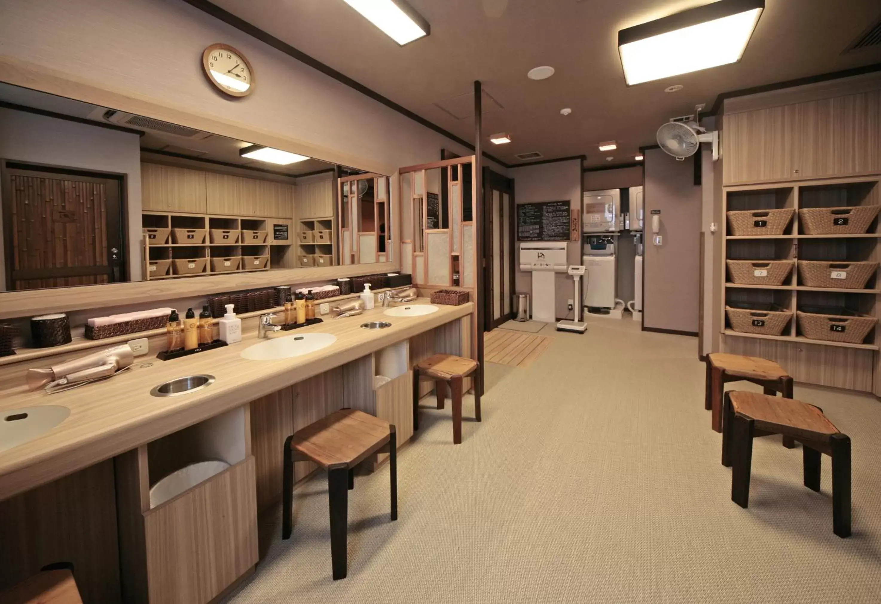 Hot Spring Bath, Restaurant/Places to Eat in Dormy Inn Premium Hakata Canal City Mae