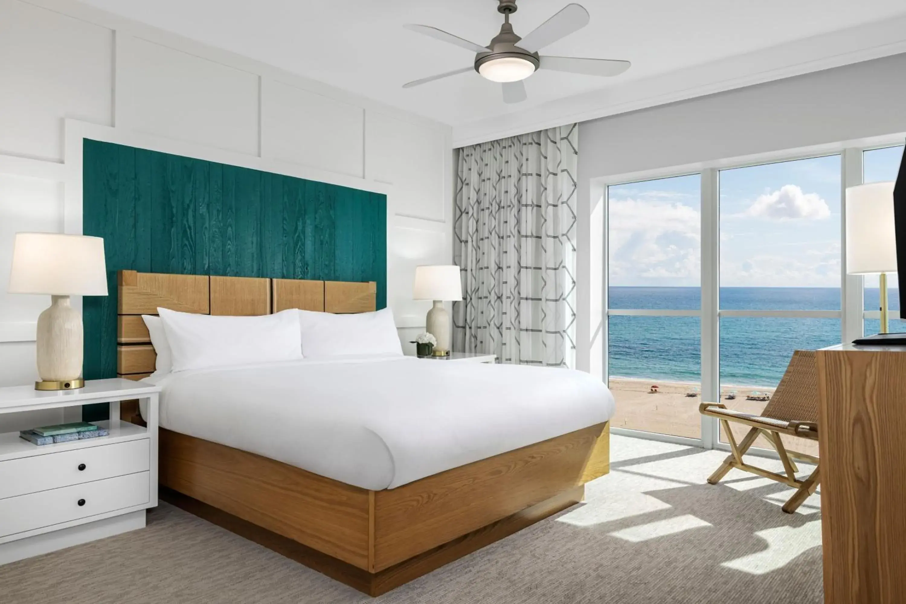 Bedroom, Bed in Marriott's Oceana Palms