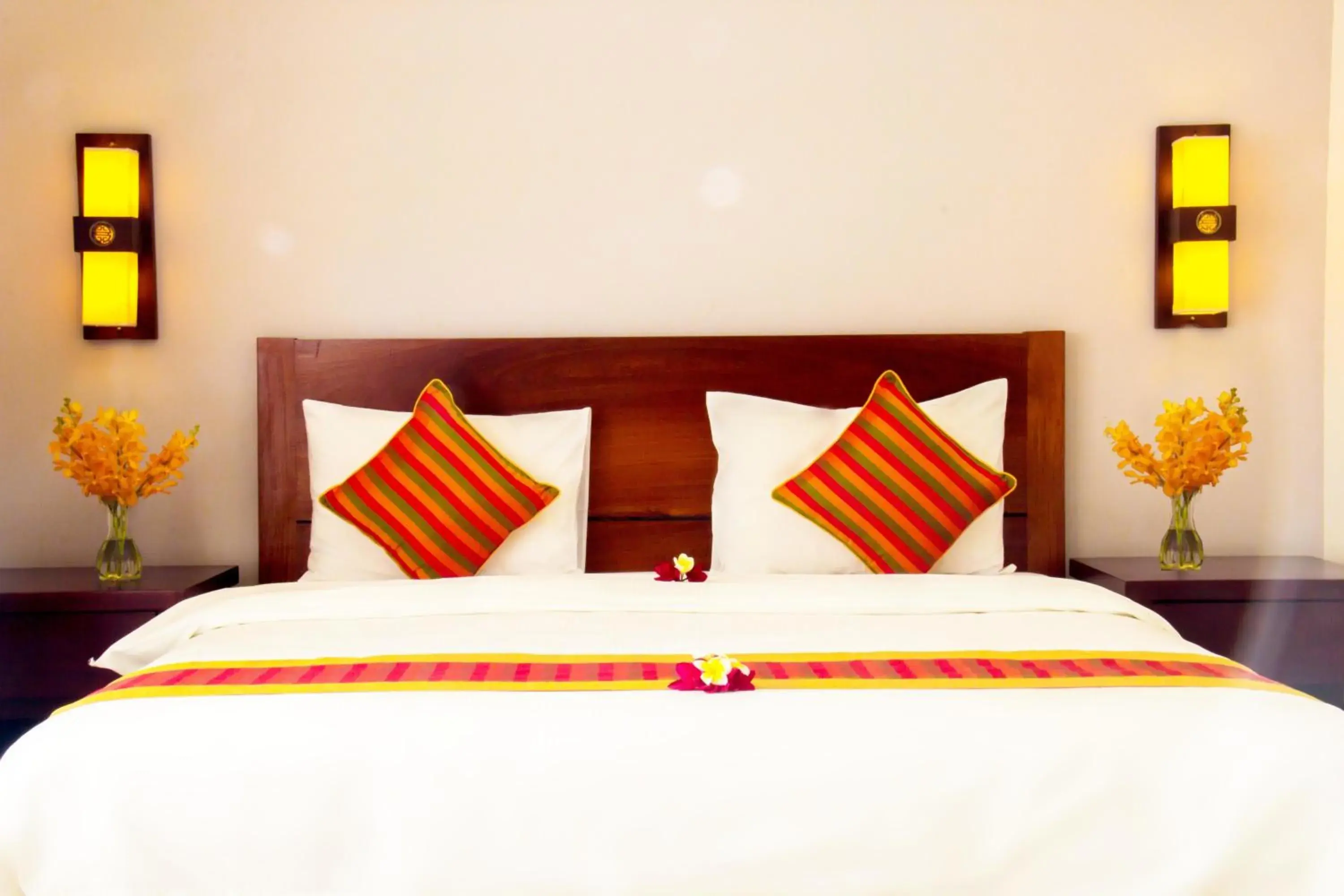 Bed in Skyline Boutique Hotel