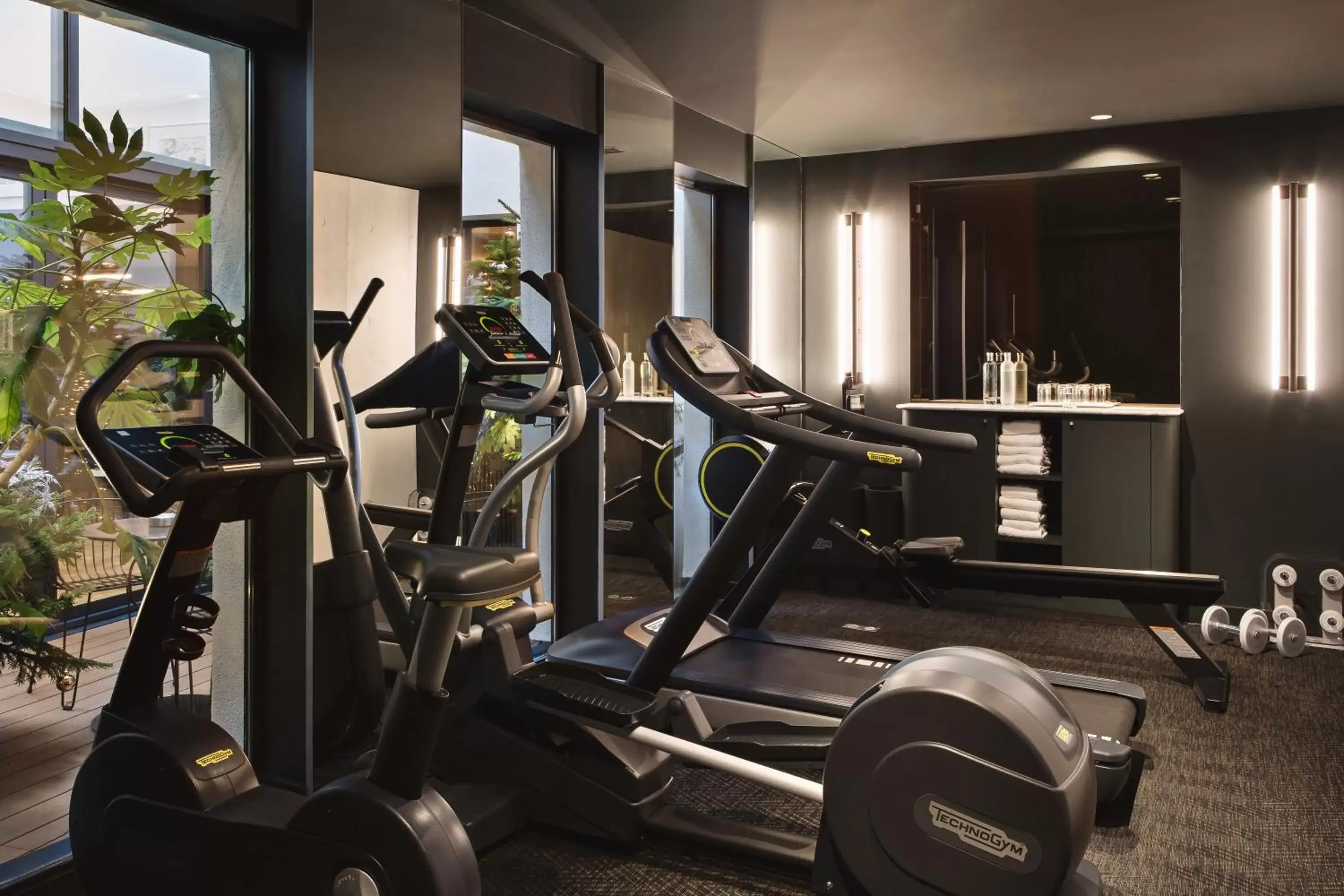 Fitness centre/facilities, Fitness Center/Facilities in Hôtel Wallace - Orso Hotels
