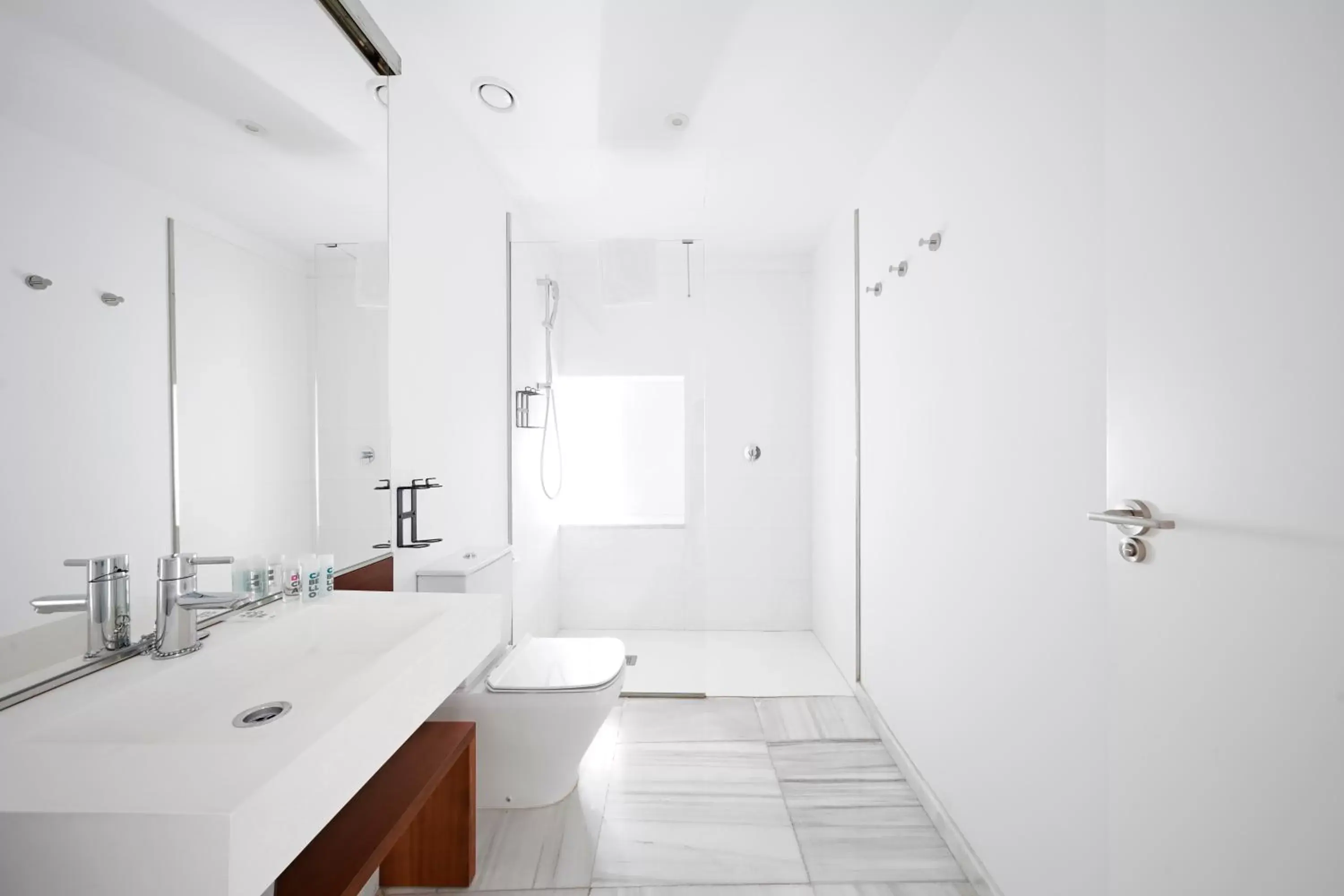 Bathroom in numa I Molina Apartments