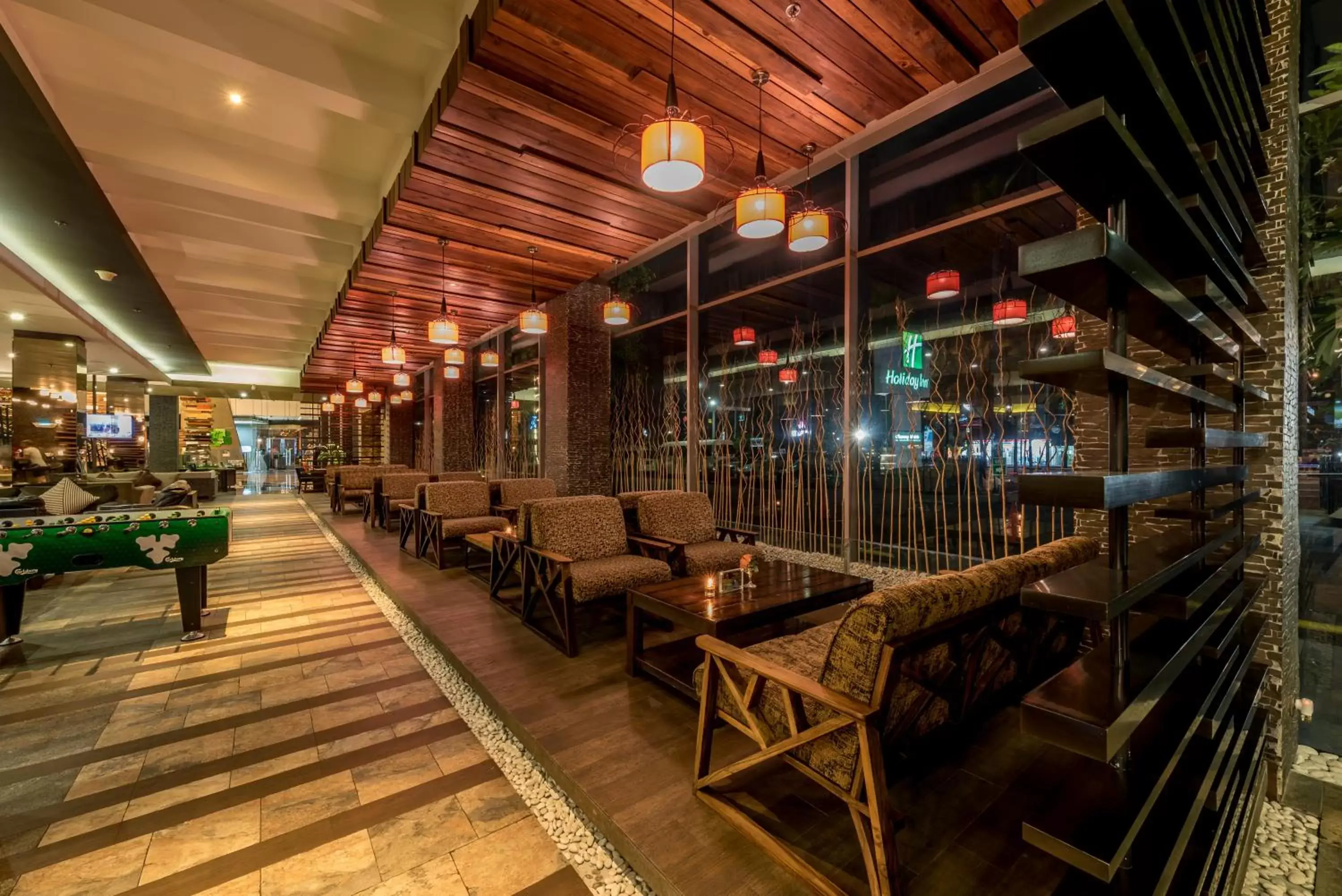 Restaurant/places to eat in Holiday Inn Cikarang Jababeka by IHG Restaurant/places to eat in Holiday Inn Cikarang Jababeka by IHG