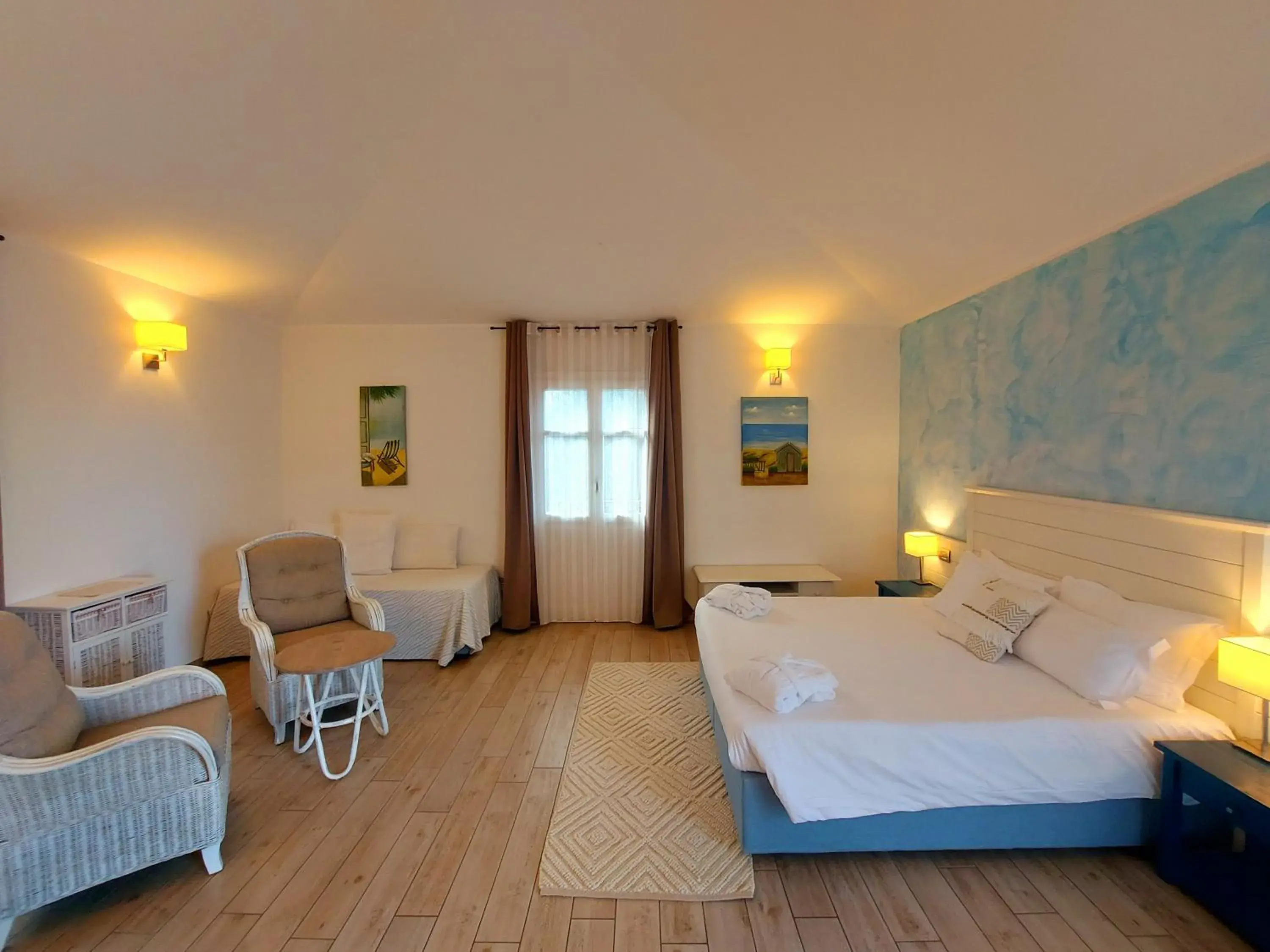 Bedroom in Hotel La Villa Del Mare