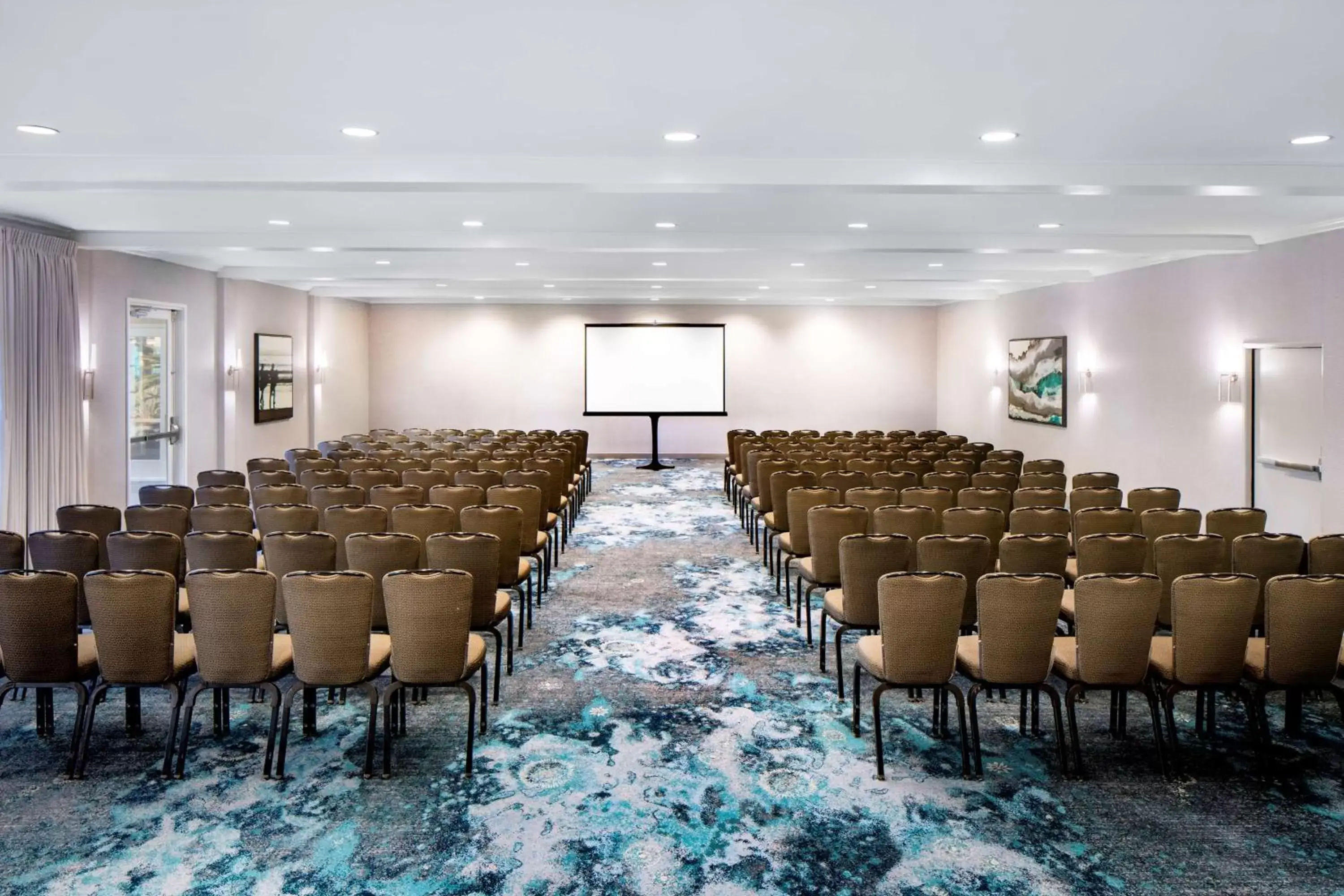 Meeting/conference room in Hyatt Regency Newport Beach
