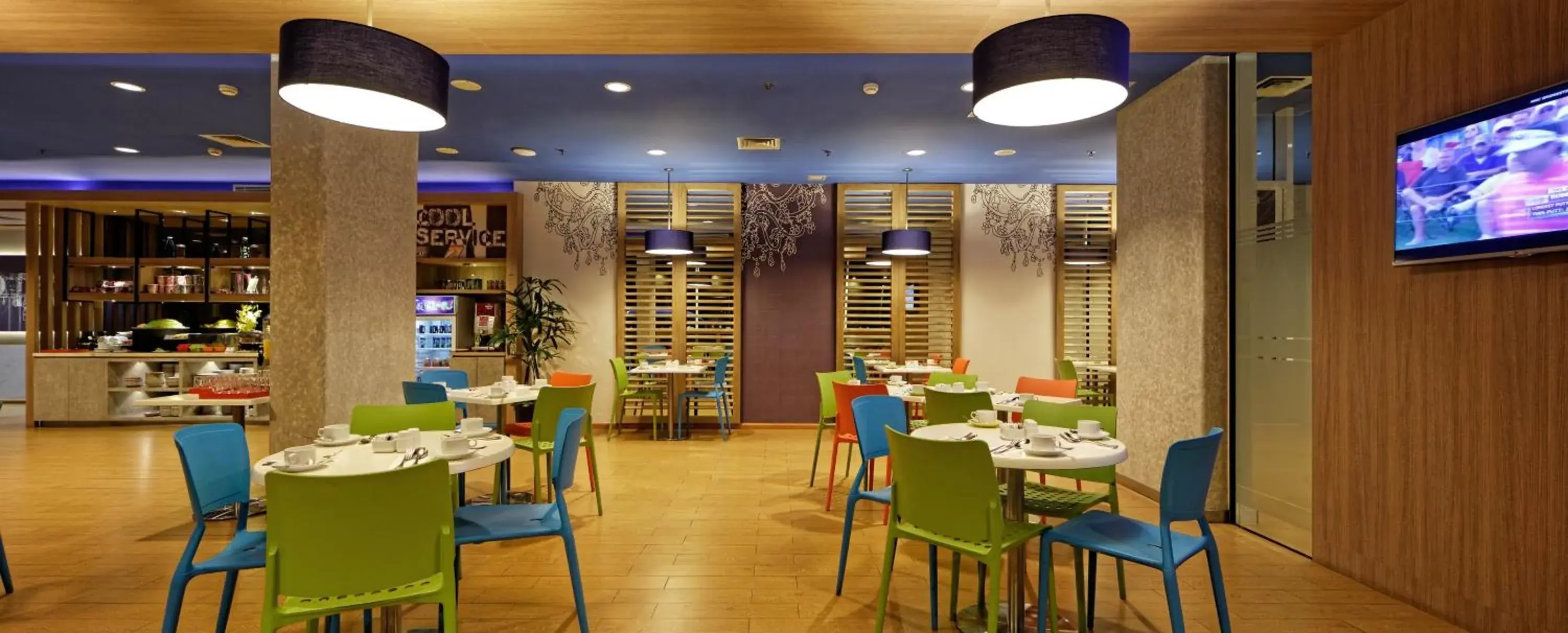 Restaurant/Places to Eat in Ibis Budget Jakarta Airport