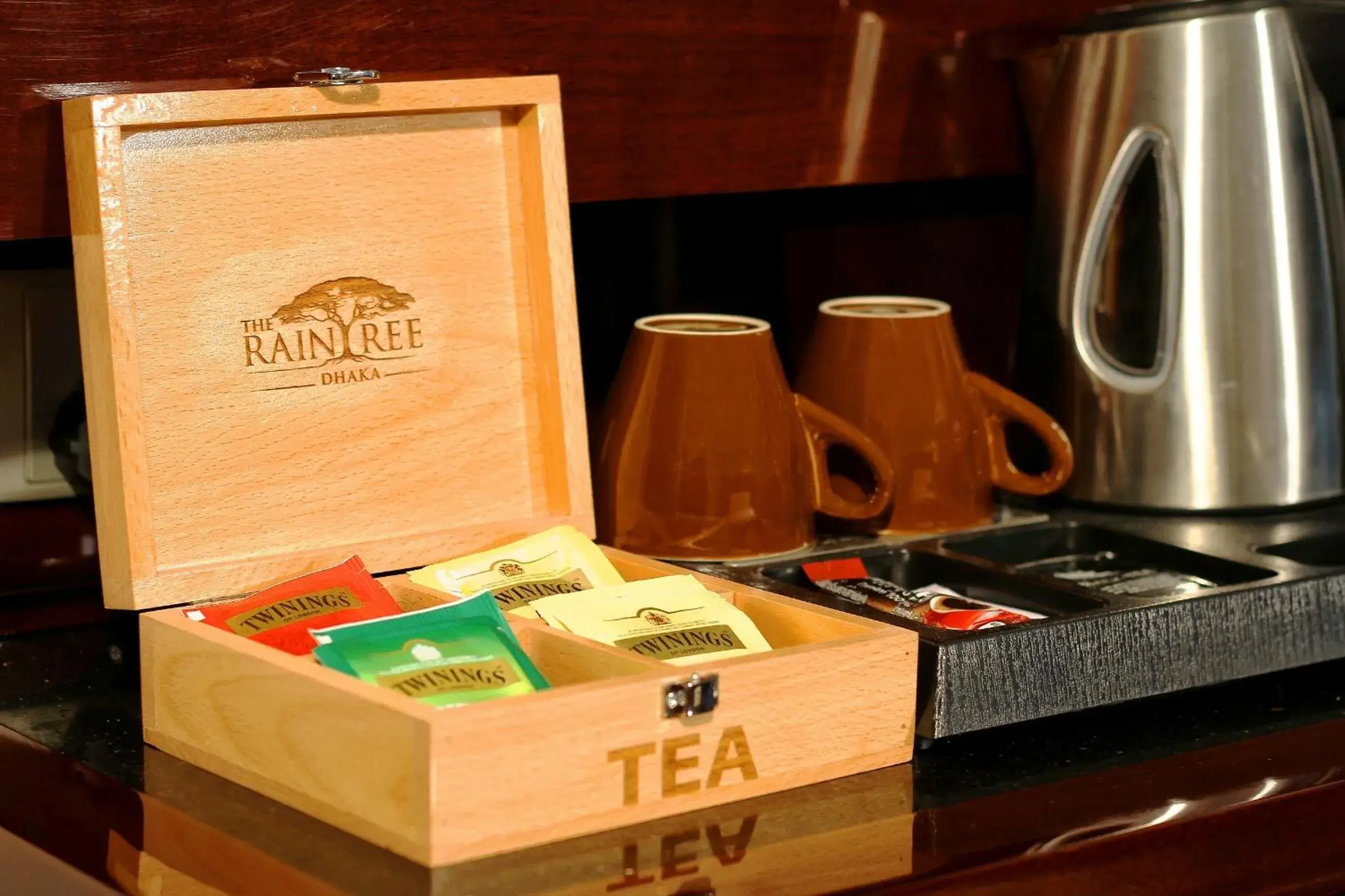Coffee/tea facilities in The Raintree Dhaka