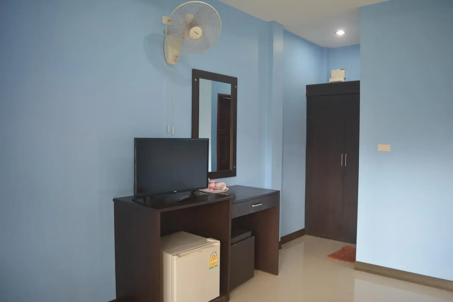 TV and multimedia, TV/Entertainment Center in Lanta Family resort