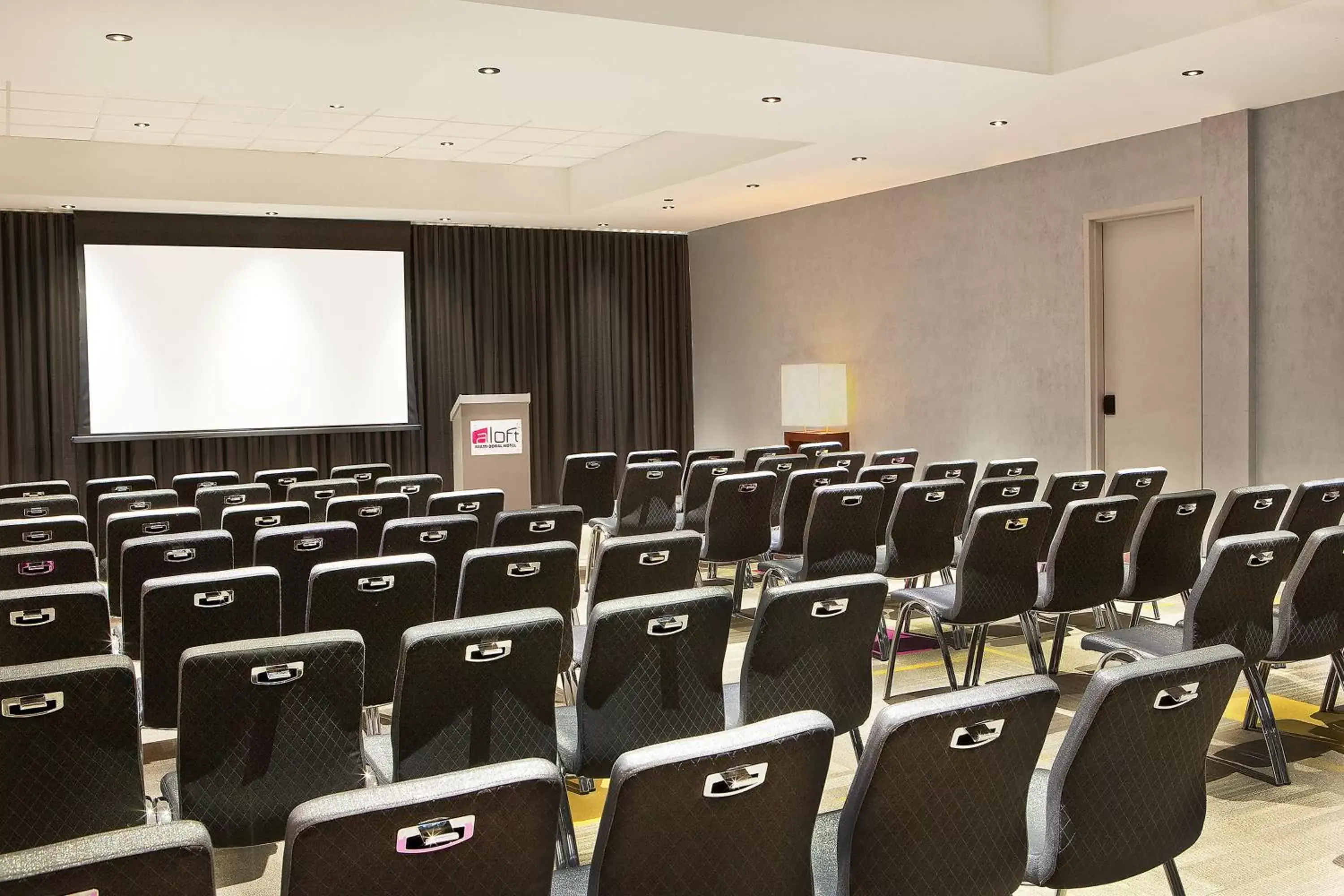 Meeting/conference room in Aloft Miami Doral