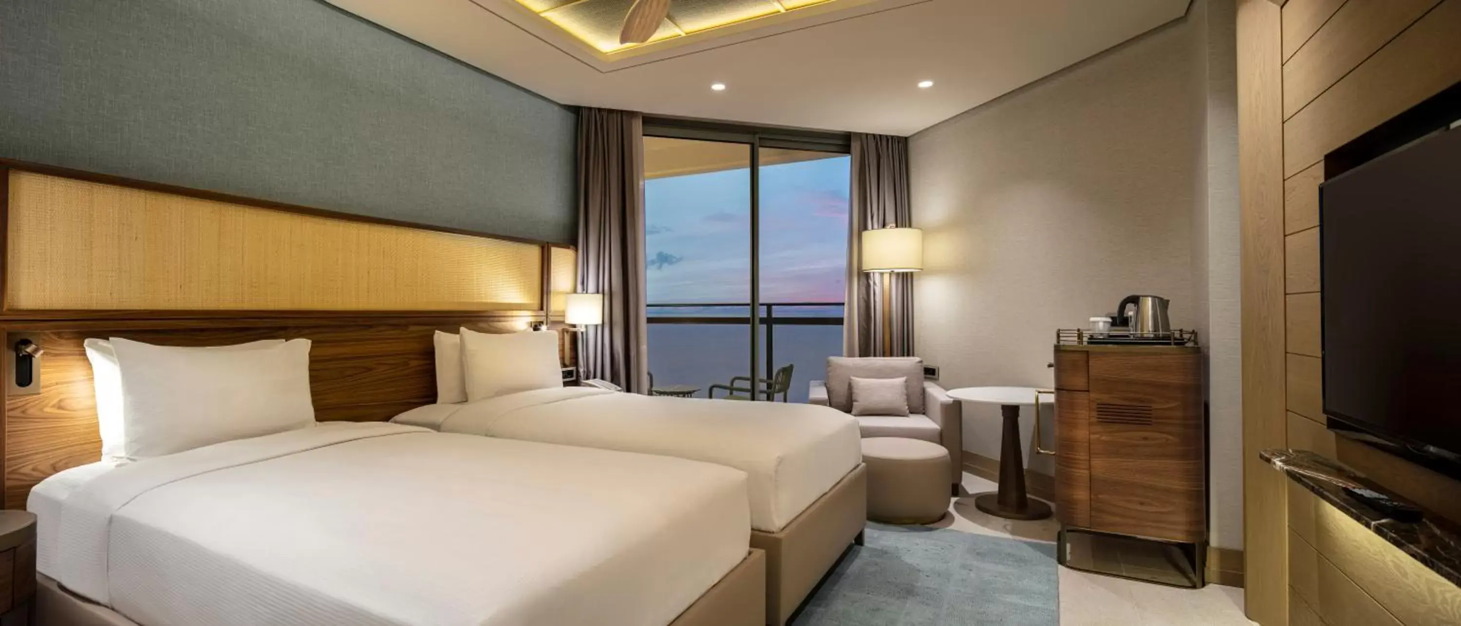 Bed in Mersin HiltonSA