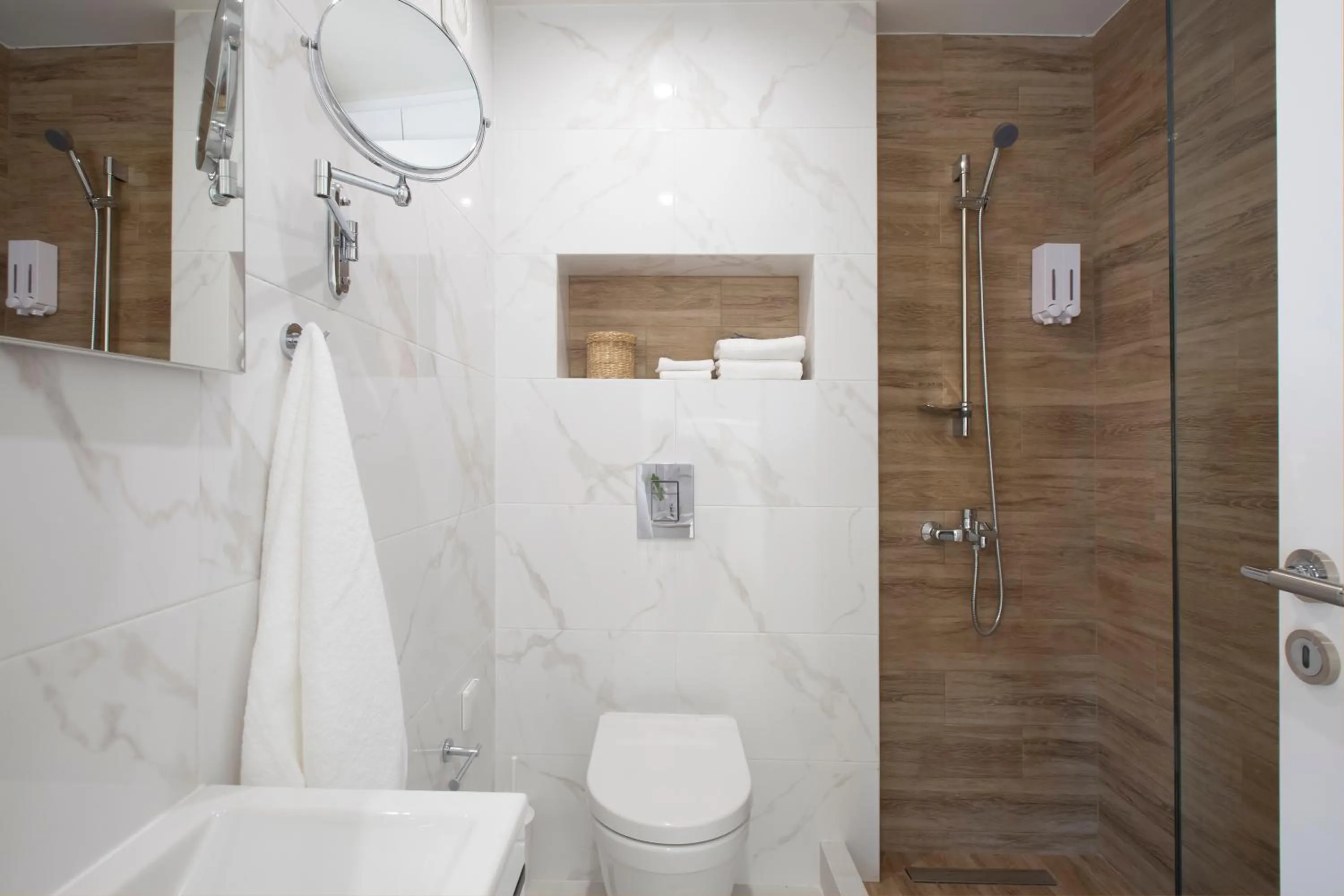 Bathroom in Athens Panorama Project