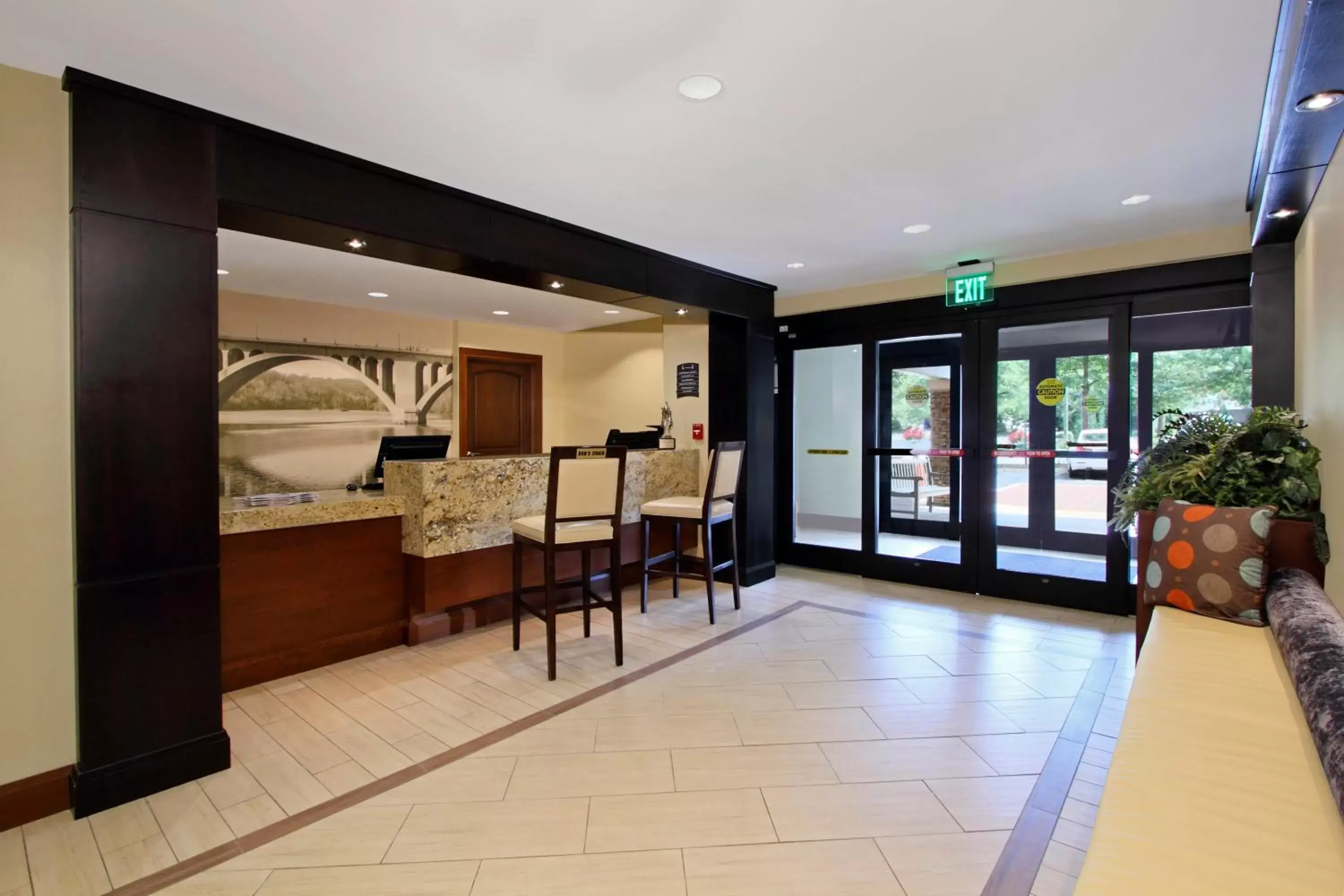 Property building in Staybridge Suites Tysons - McLean by IHG Property building in Staybridge Suites Tysons - McLean by IHG