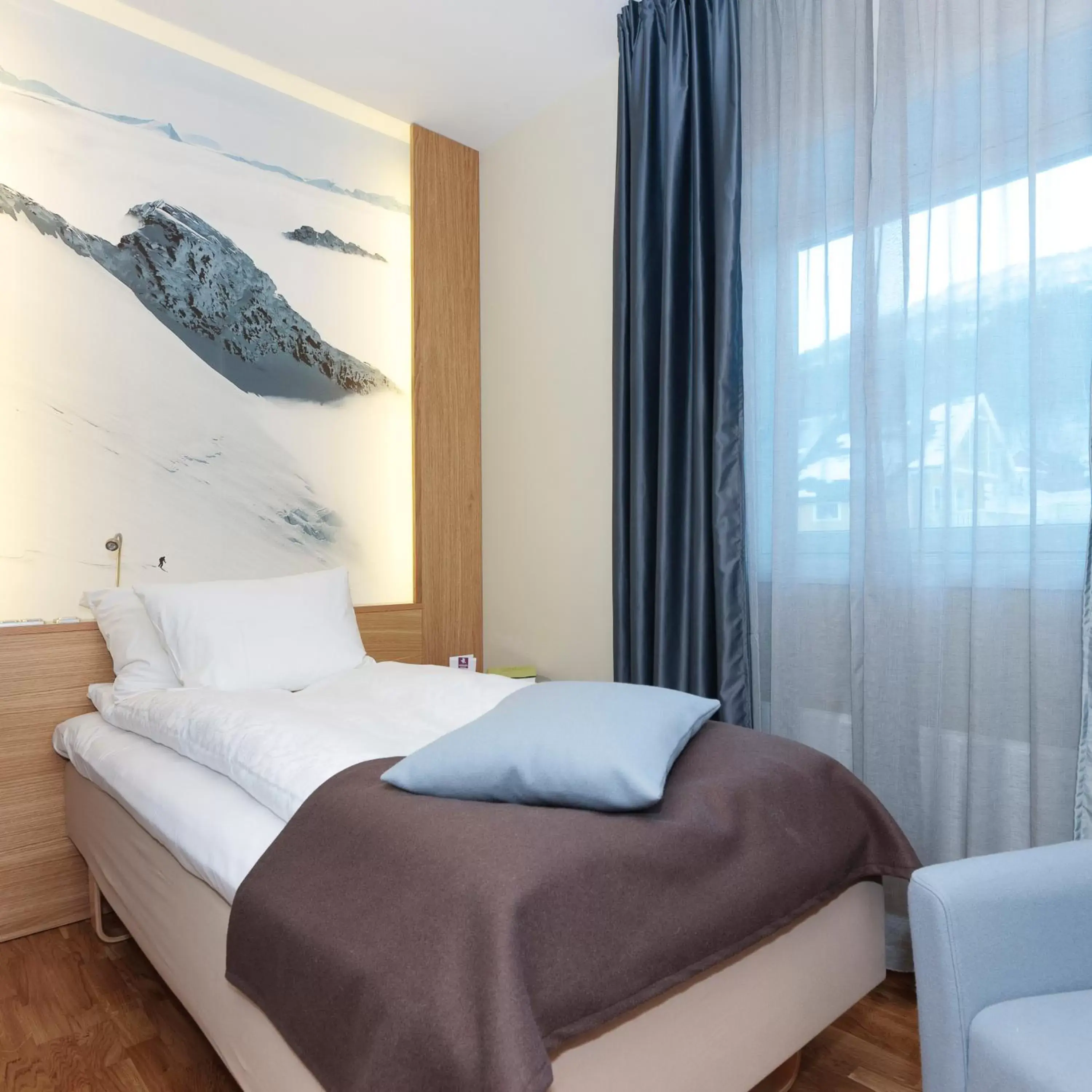 Single Room in Thon PartnerHotel Surnadal