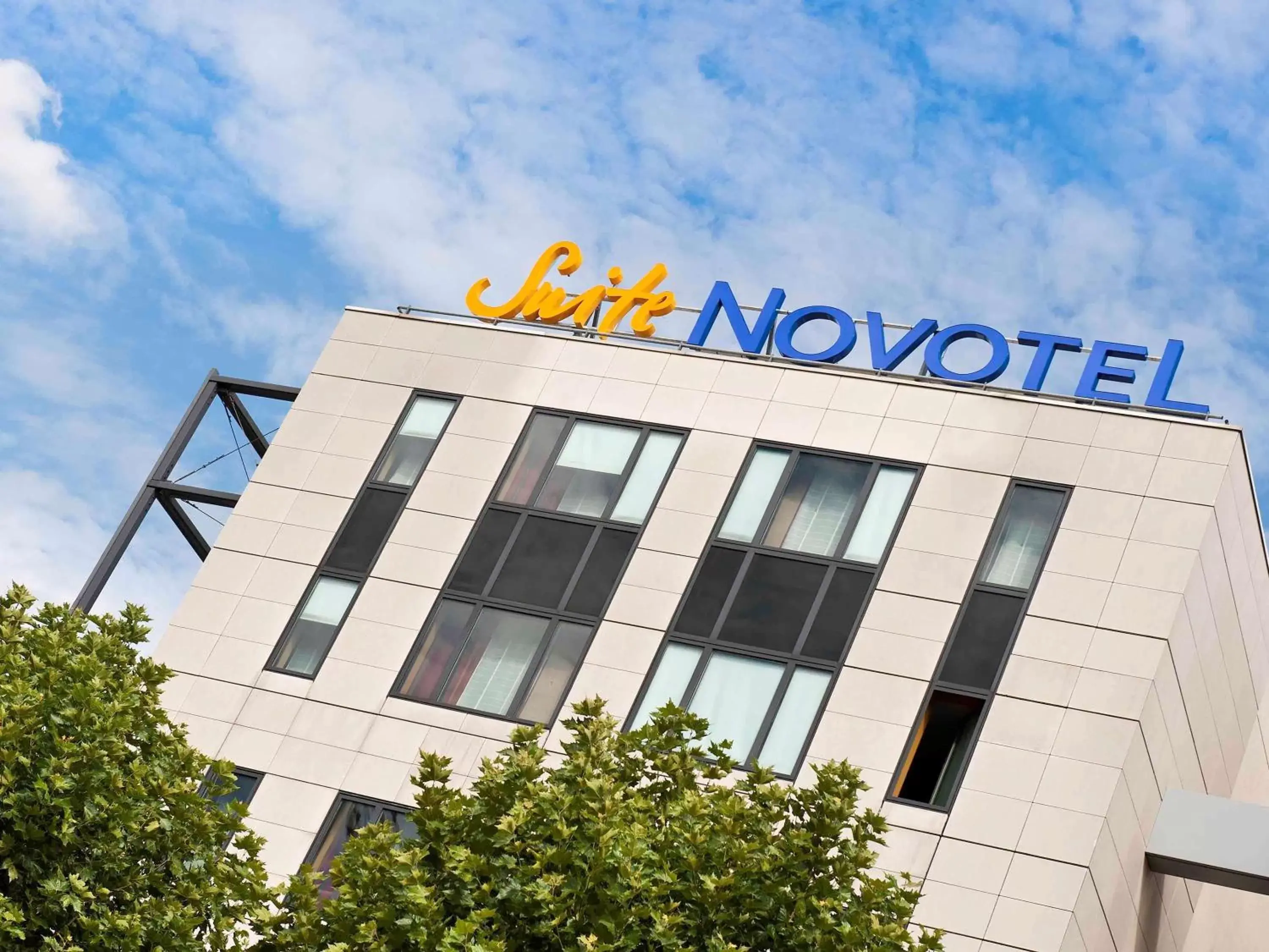 On site, Property Building in Novotel Suites Lille Europe