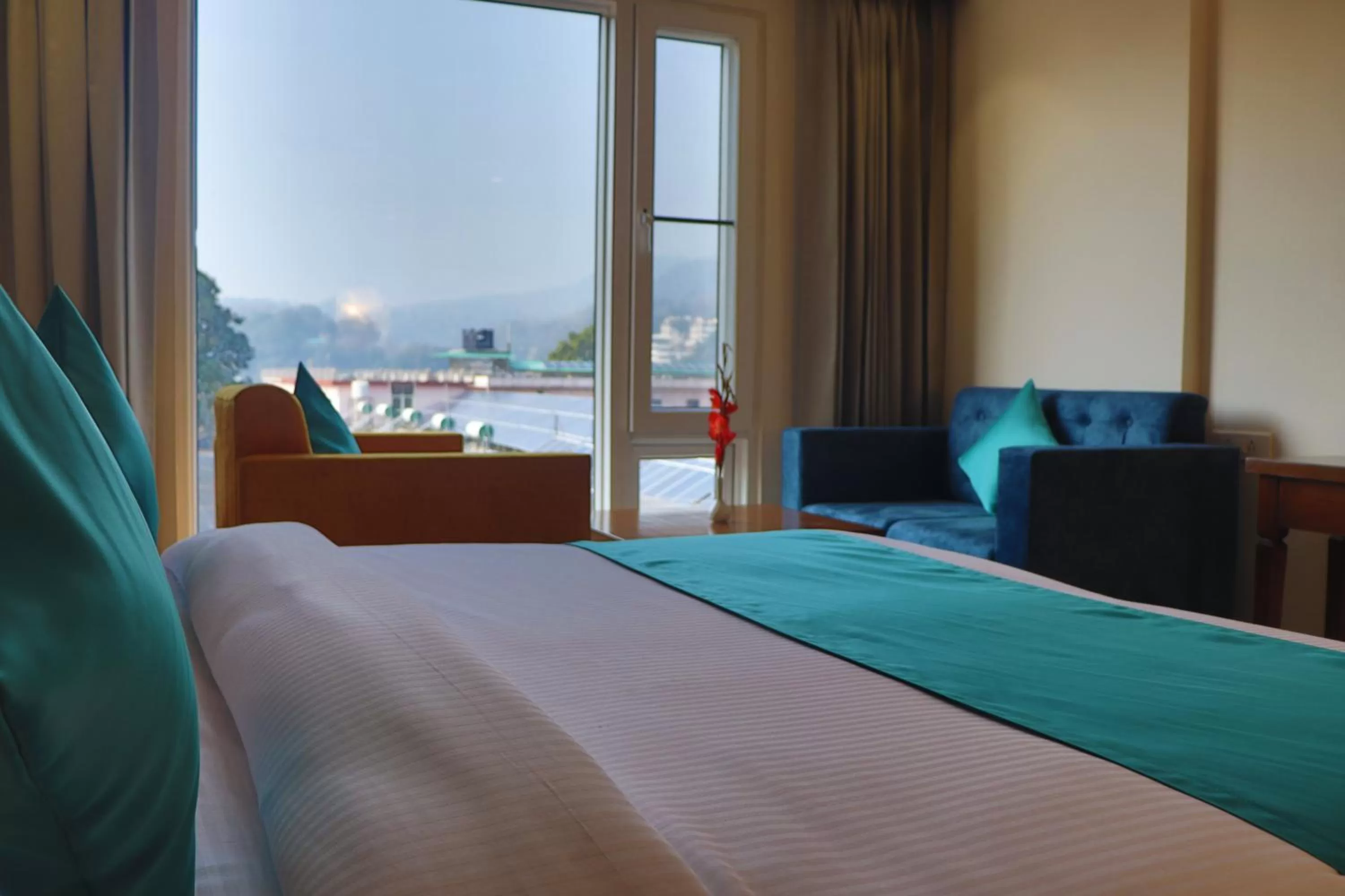 Photo of the whole room, Bed in Hotel Green One Earth