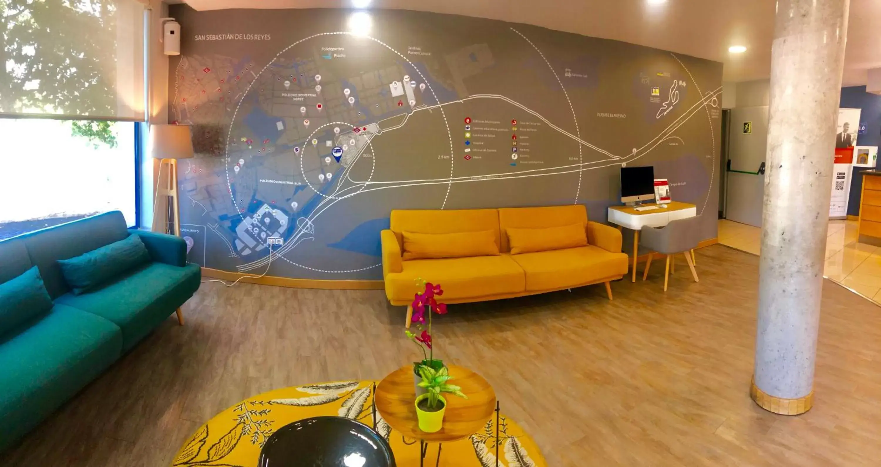 Property building in Holiday Inn Express San Sebastian de los Reyes by IHG Property building in Holiday Inn Express San Sebastian de los Reyes by IHG