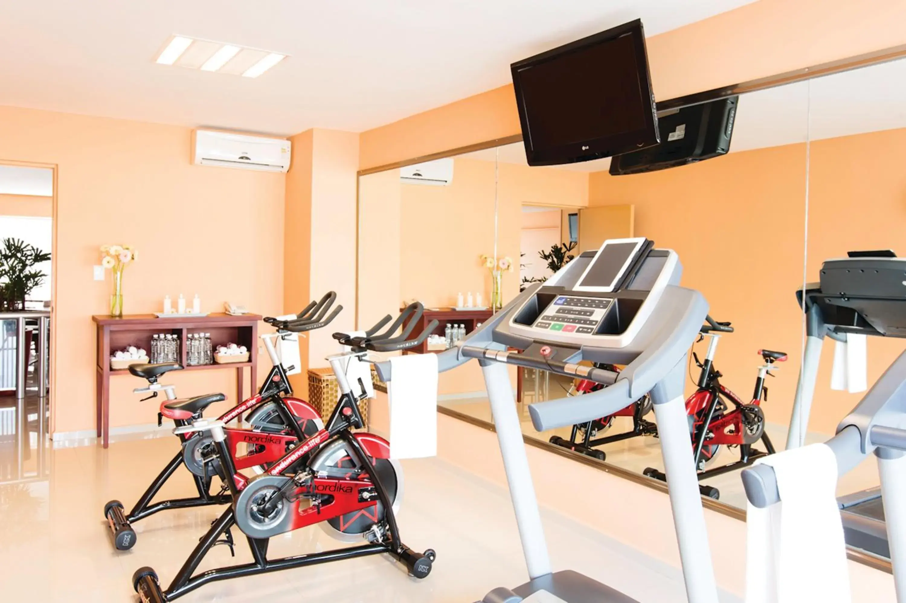 Fitness centre/facilities, Fitness Center/Facilities in Mision Express Merida Altabrisa
