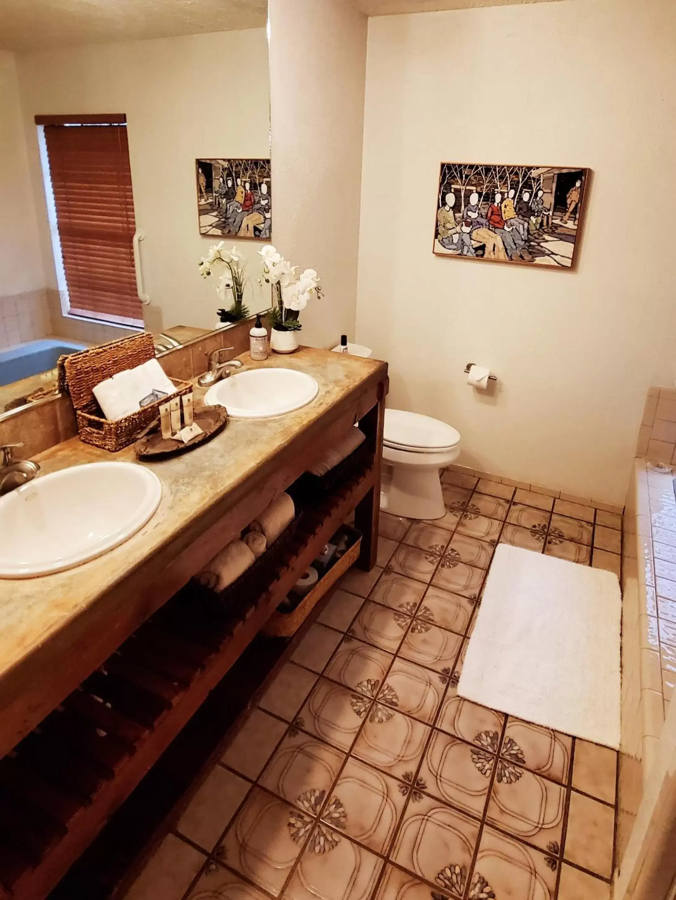 Bathroom in Barons CreekSide Resort