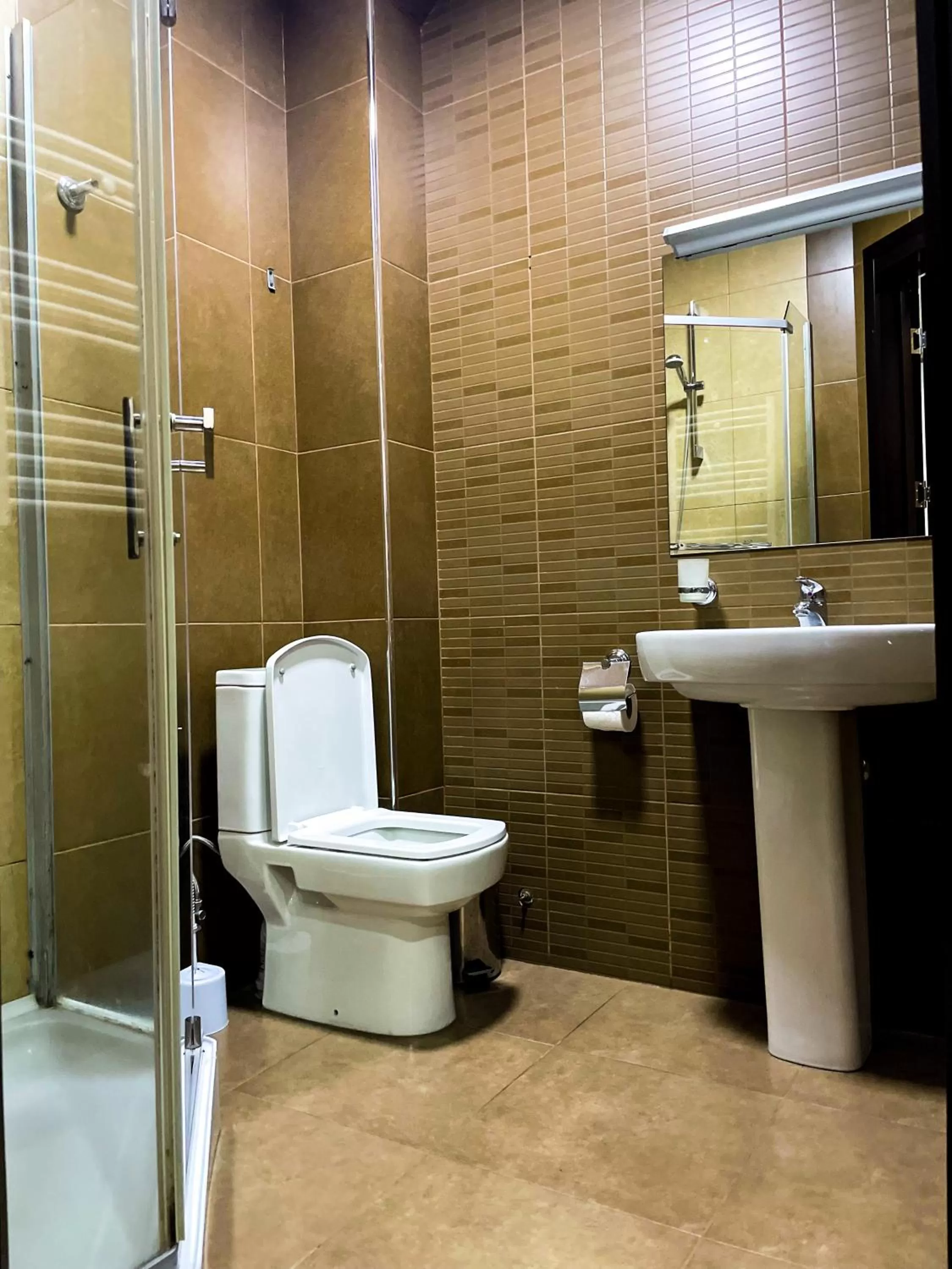 Bathroom in Hotel Dcorner