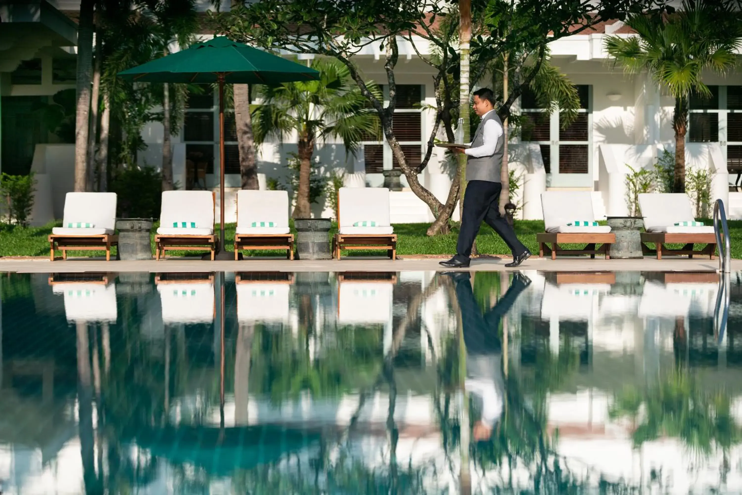 Swimming Pool in Raffles Grand Hotel d'Angkor