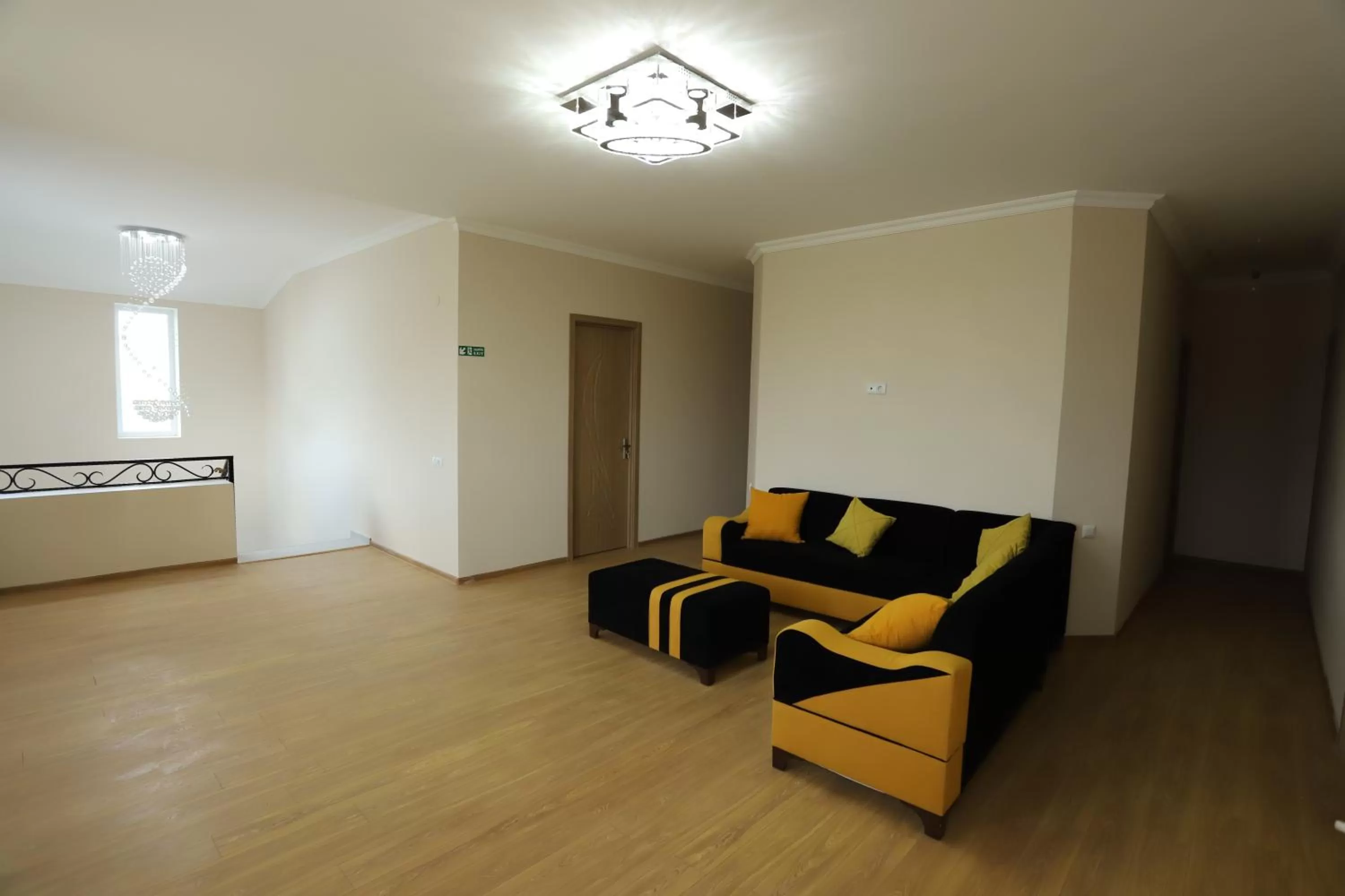 Seating area in Hotel Hollywood