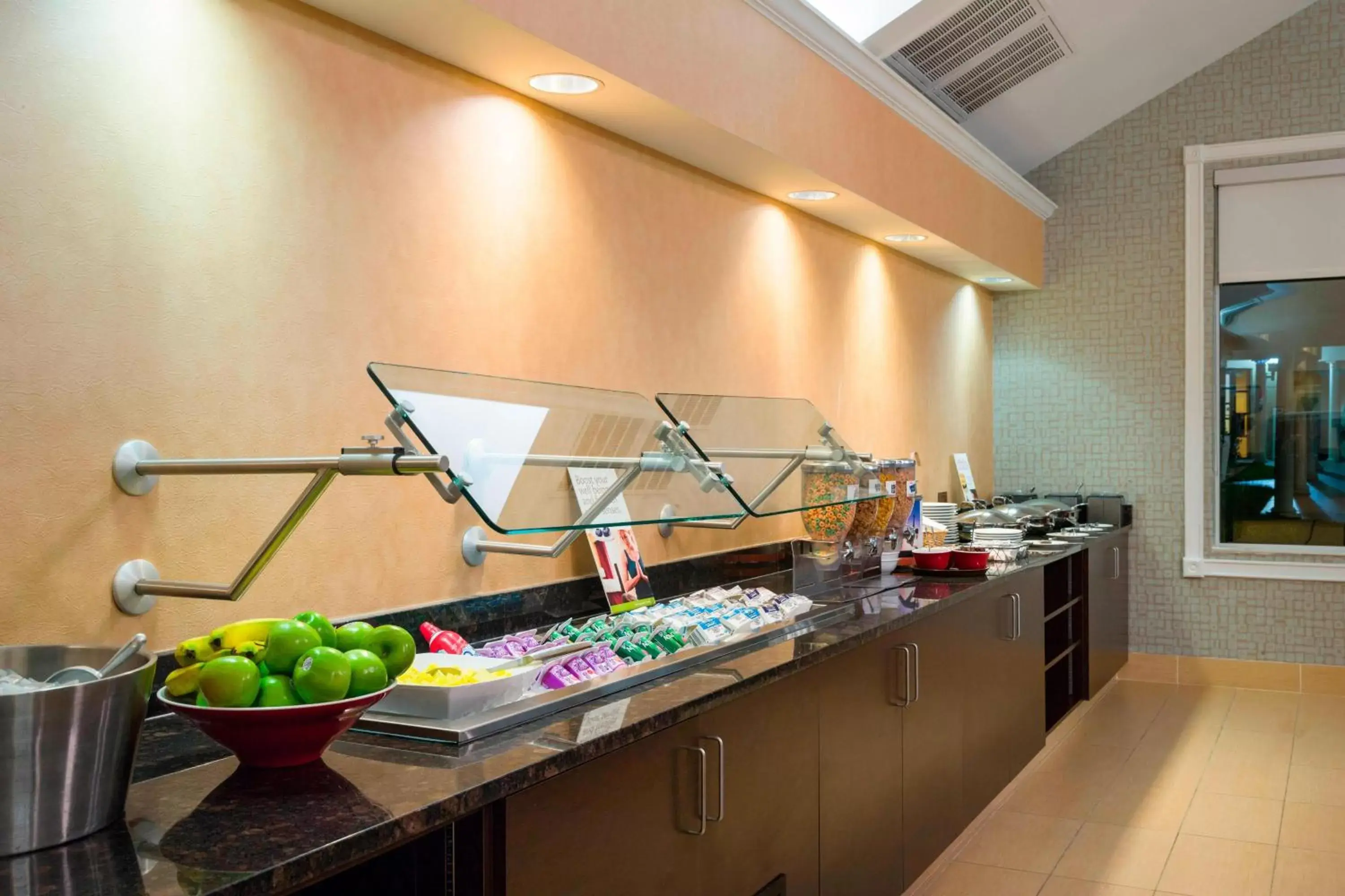 Breakfast, Food in Residence Inn by Marriott Greenbelt