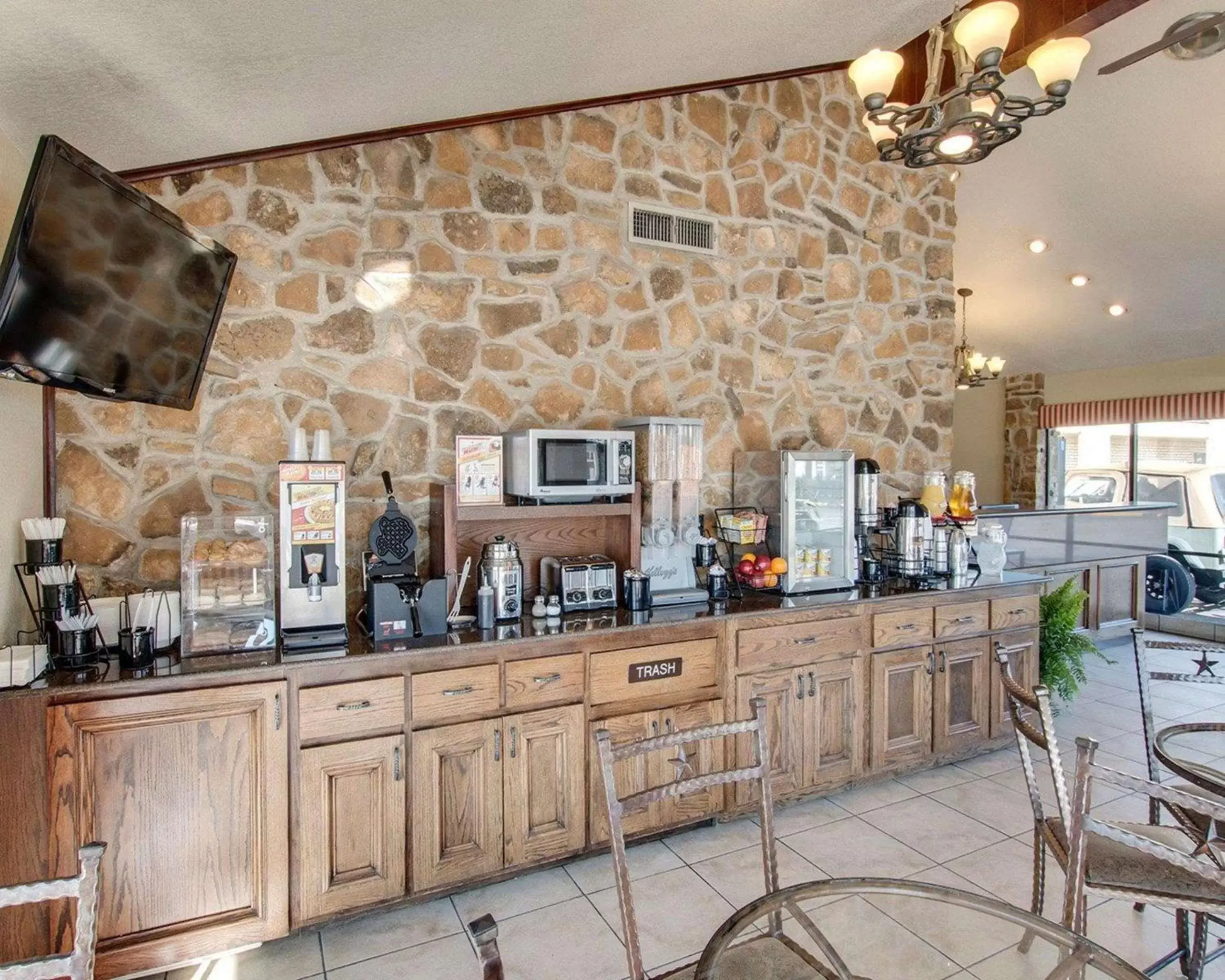 Restaurant/places to eat in Days Inn by Wyndham Gatesville Restaurant/places to eat in Days Inn by Wyndham Gatesville