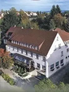 Facade/entrance, Bird's-eye View in Hotel-Restaurant zum Roeddenberg