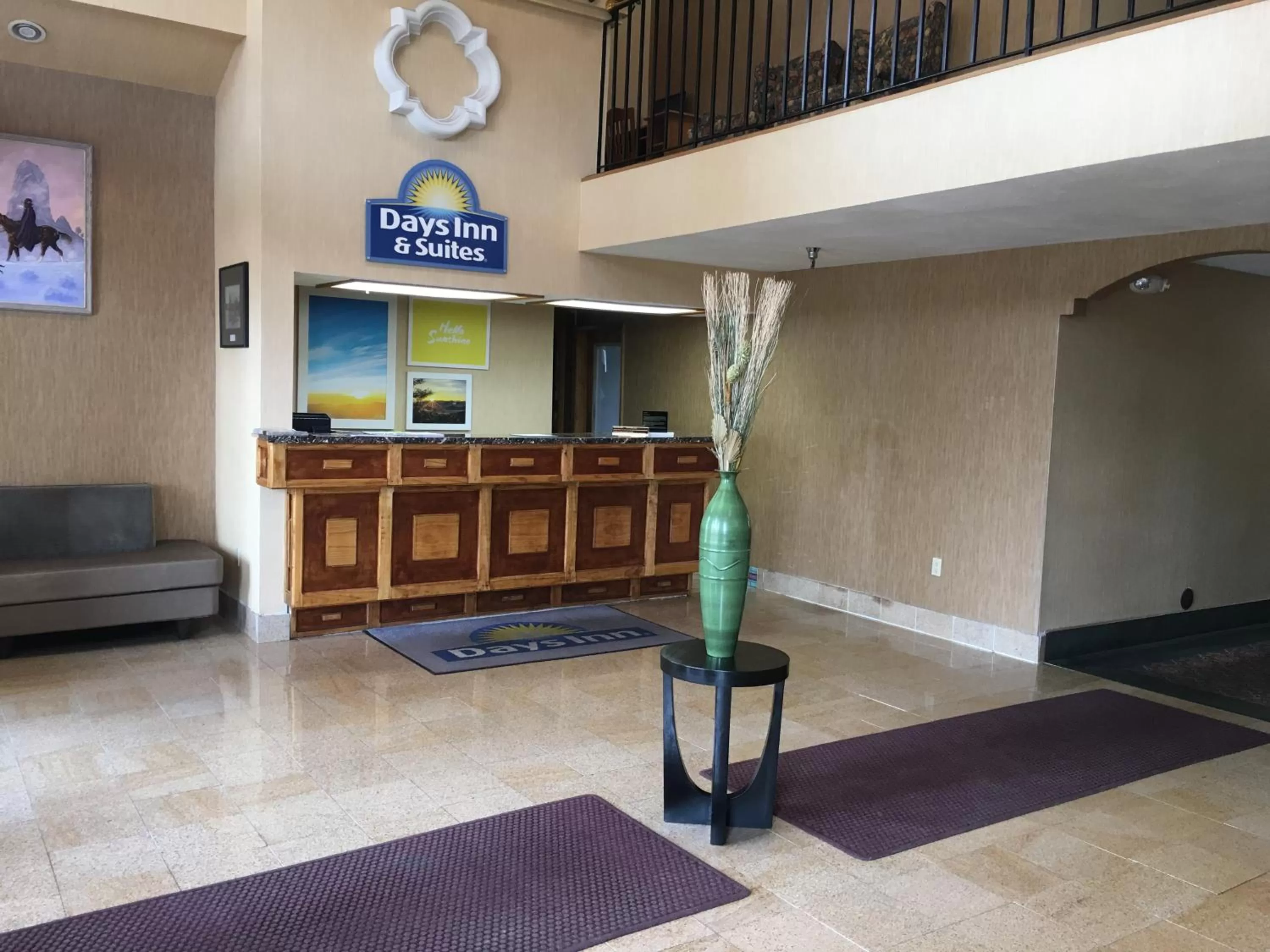 Lobby or reception in Days Inn & Suites by Wyndham Red Rock-Gallup