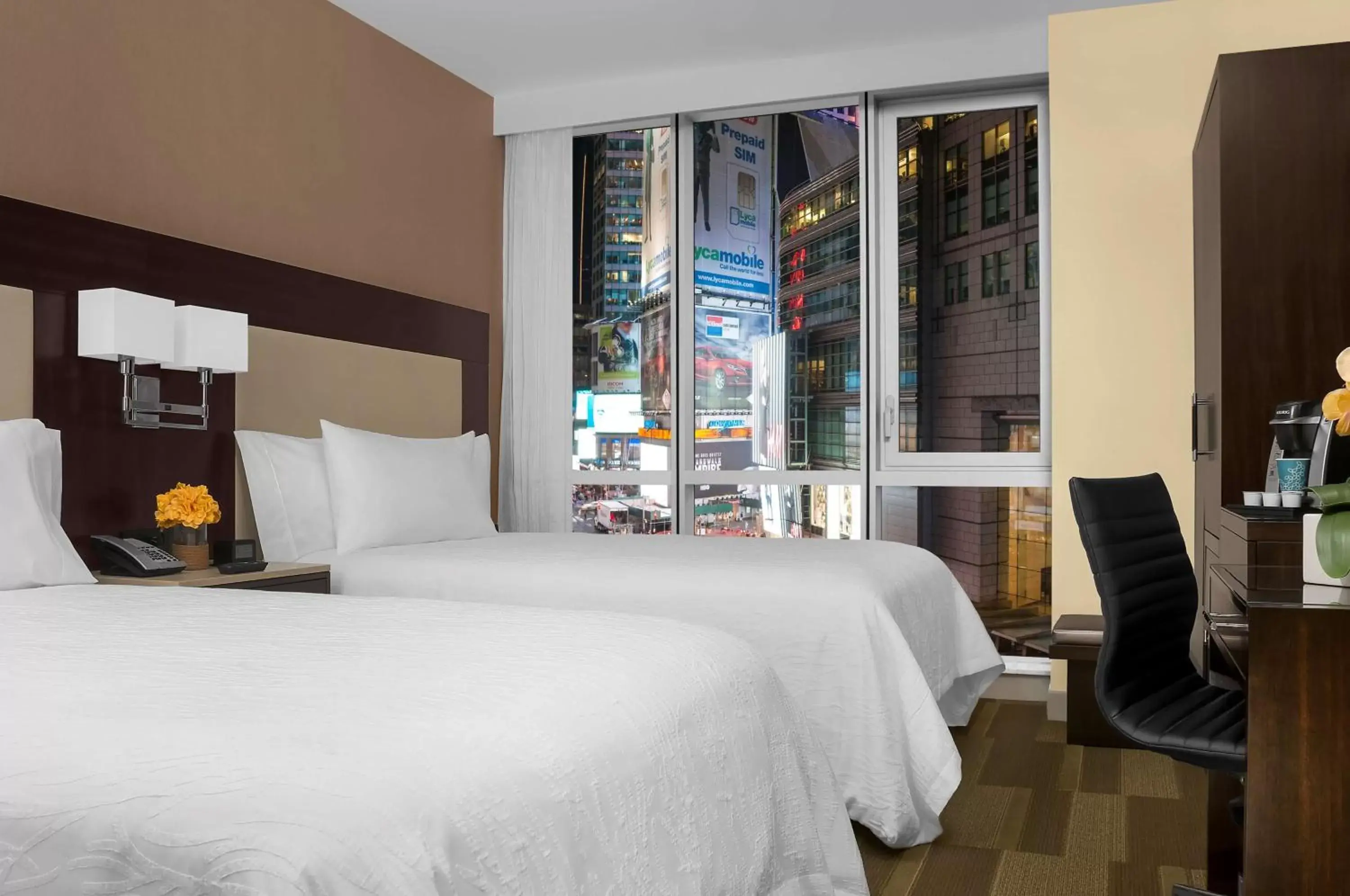Double Room with Two Double Beds - Disability Access Tub in Hilton Garden Inn New York - Times Square Central Double Room with Two Double Beds - Disability Access Tub in Hilton Garden Inn New York - Times Square Central
